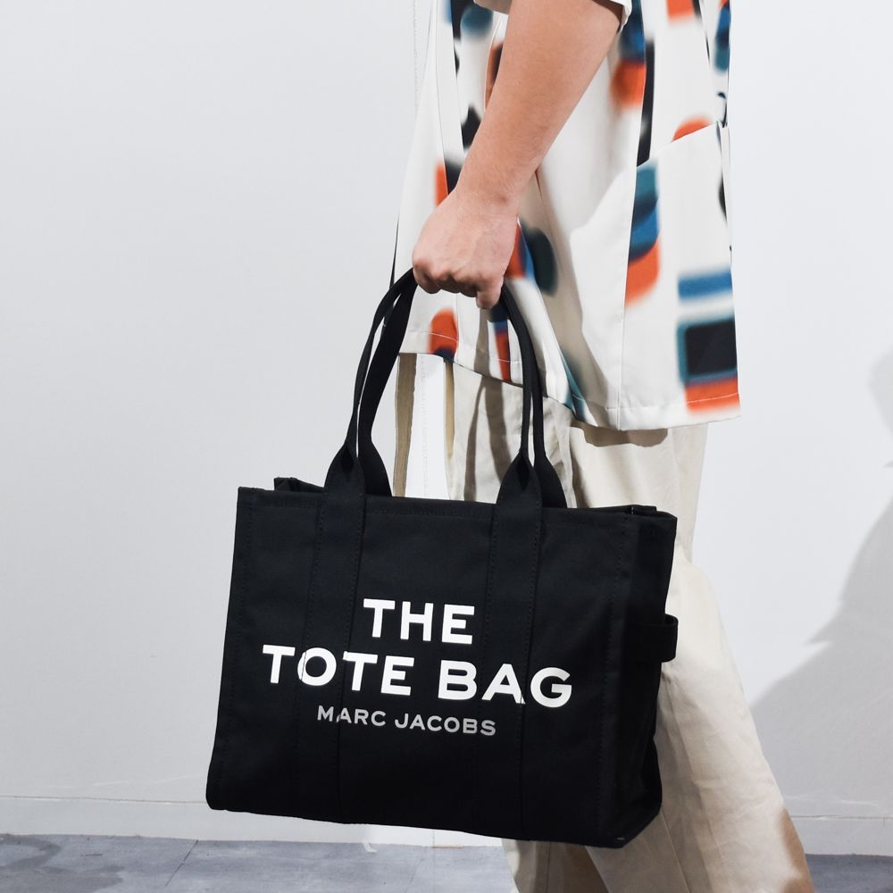 MARC JACOBS ザ キャンバス トート バッグ ラージ M0016156 - メルカリ