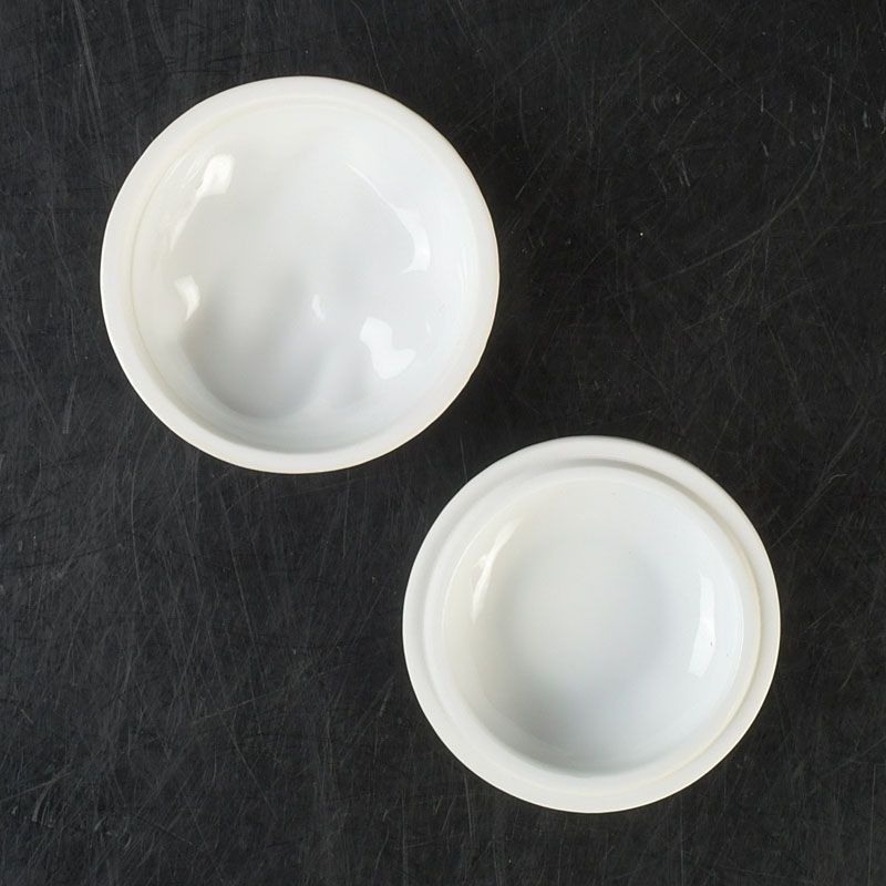 茶道具 平戸焼 十五代中里茂右衛門造 白磁 雲龍香合 共布・共箱 C S407