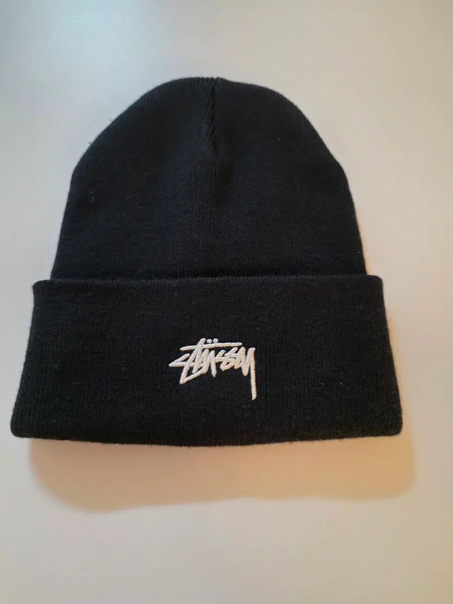 ナイキ STUSSY NRG カフド ビーニー ブラック