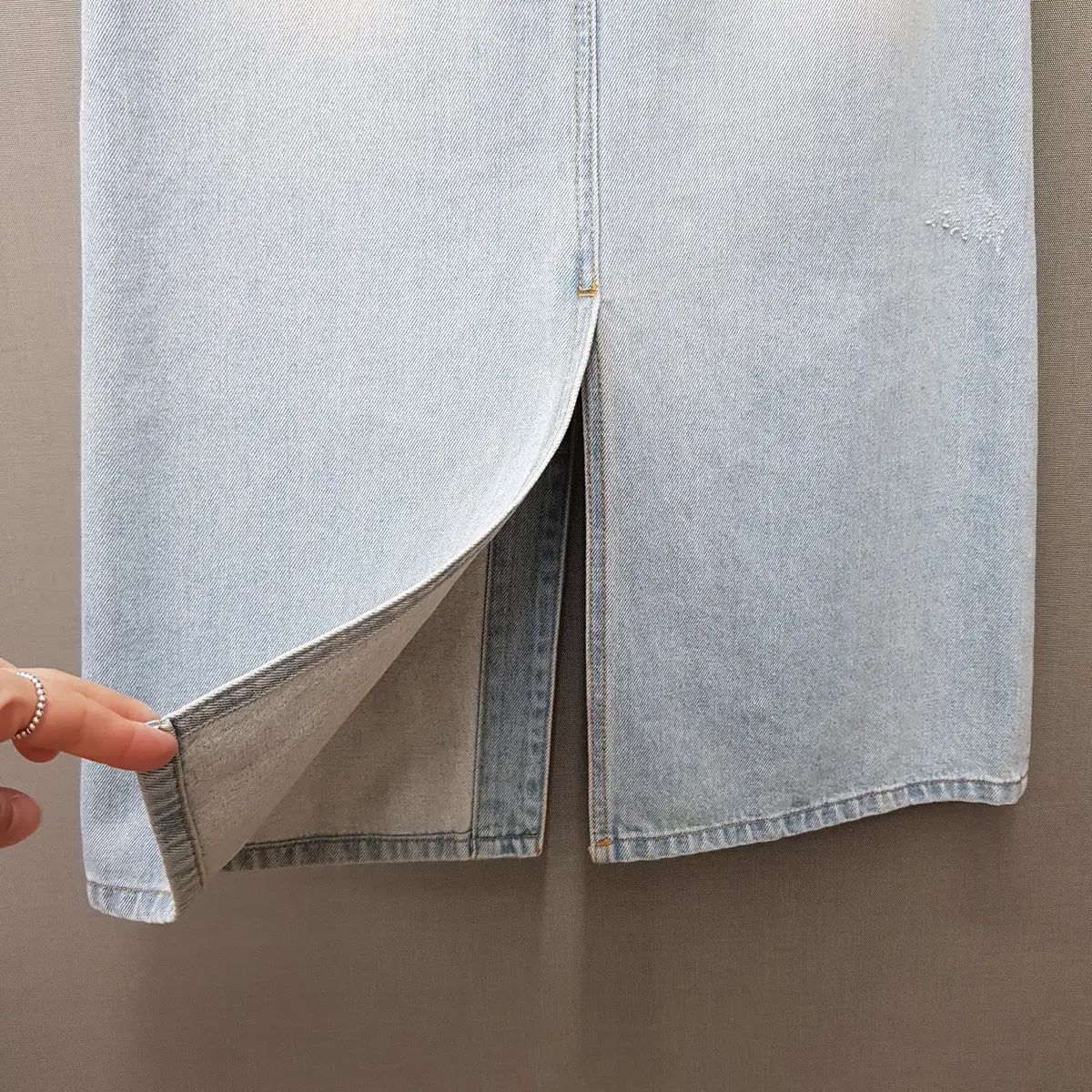 ラッキーシュエトゥ 2020 ボタンアップ ロング デニム スカート 上品カジュアル その他 