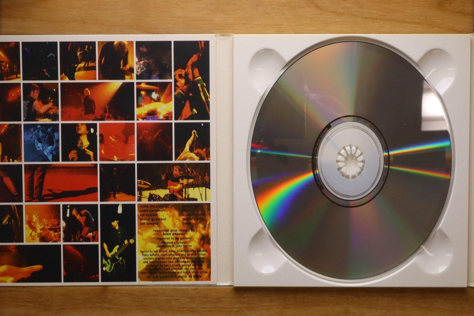 中古CD☆パール・ジャム/Pearl Jam□ Live On Two Legs 【EK69752/++++