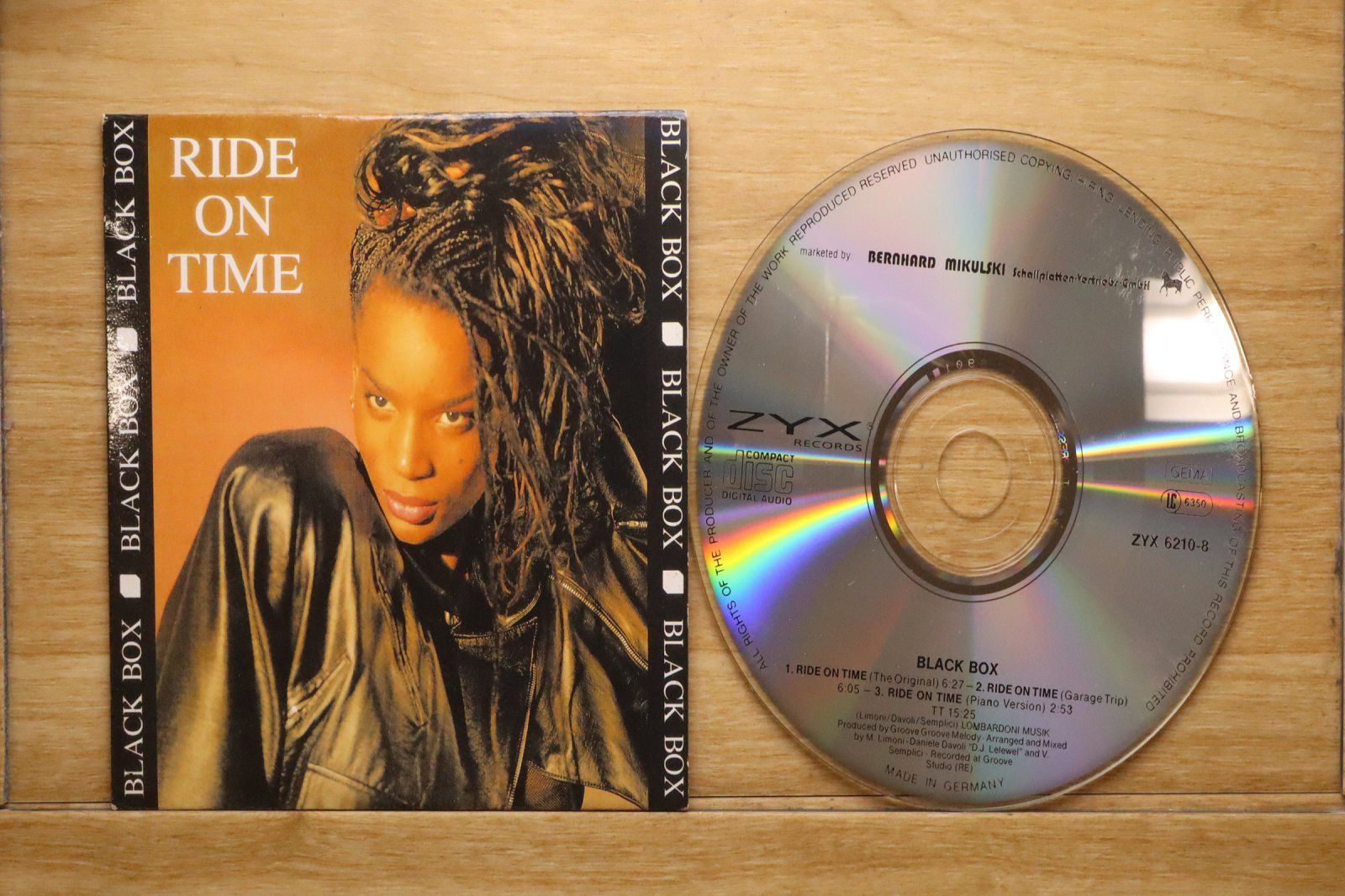 中古CD☆ブラック・ボックス/Black Box□ Ride on time 【ZYX62108