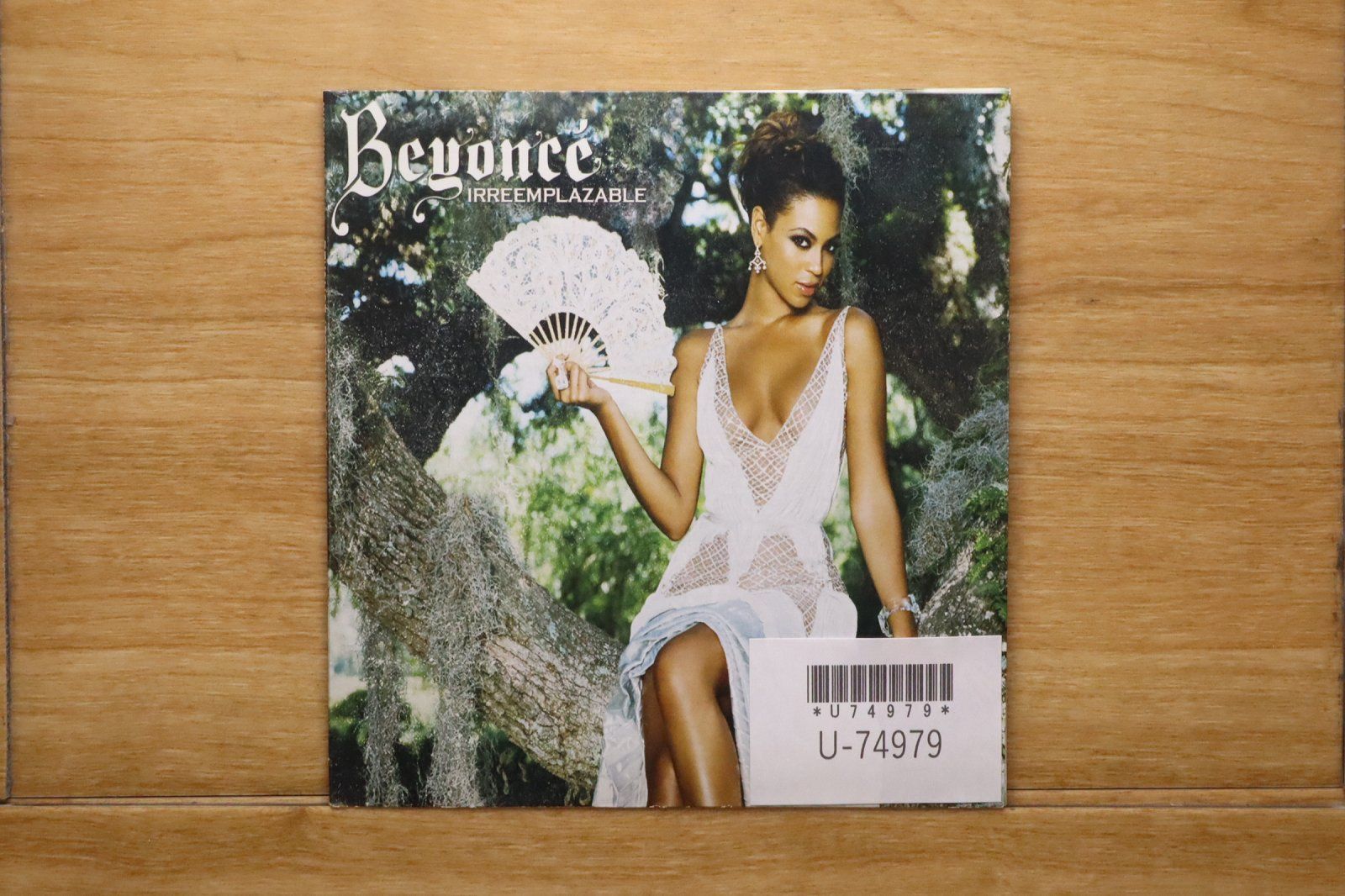 中古CD☆ビヨンセ/Beyonce□ Irremplazable 【88697128042