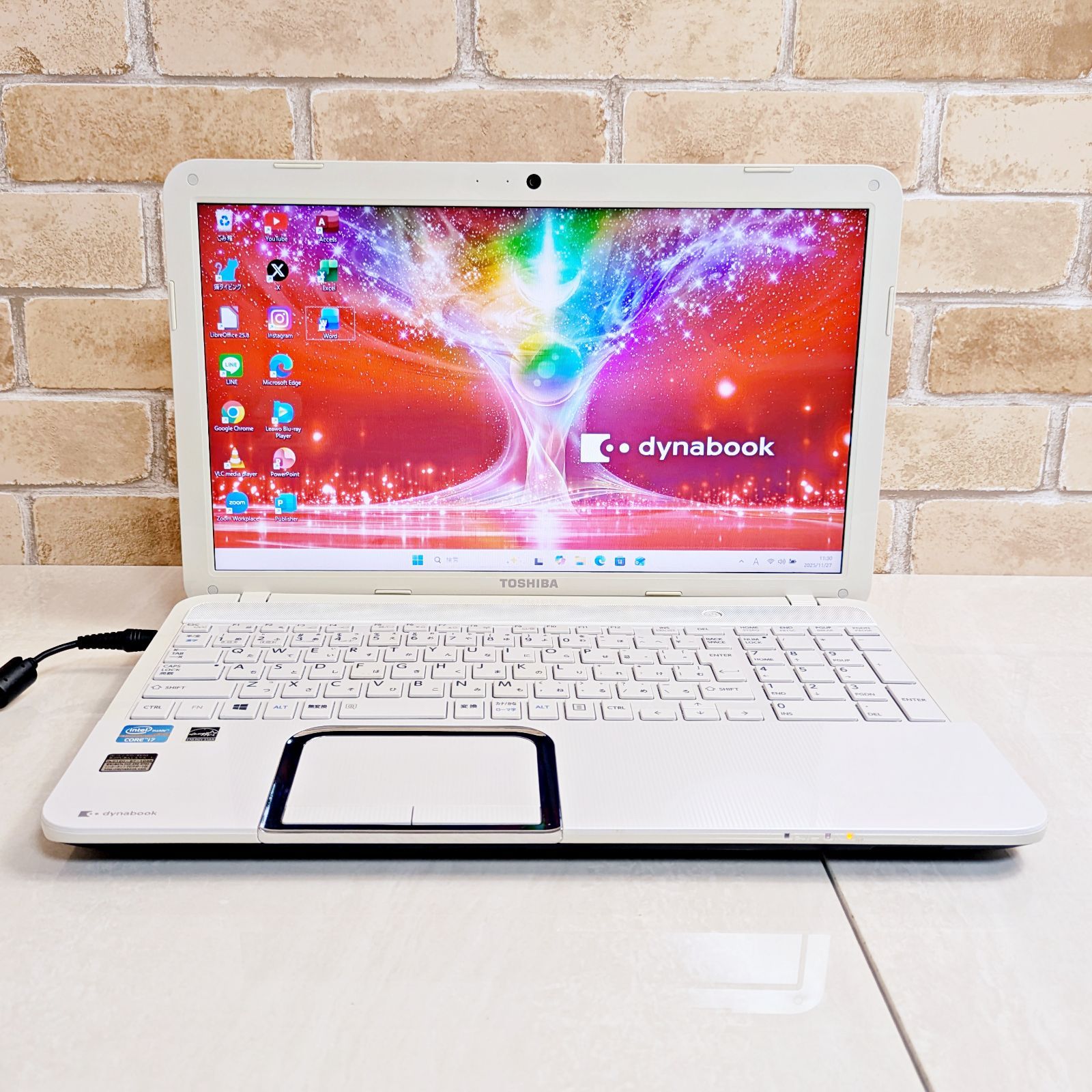 MSオフィス付！SSDで爆速！メモリ8G・Windows11・ノートパソコン MS