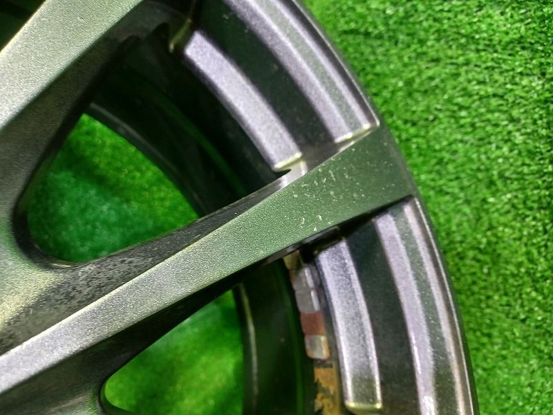 エクシーダ ﾌﾟﾘｳｽ ｶﾛｰﾗﾂｰﾘﾝｸﾞ ホイール アルミ ガンメタ 17インチ 7 J 5穴 4本 100 50