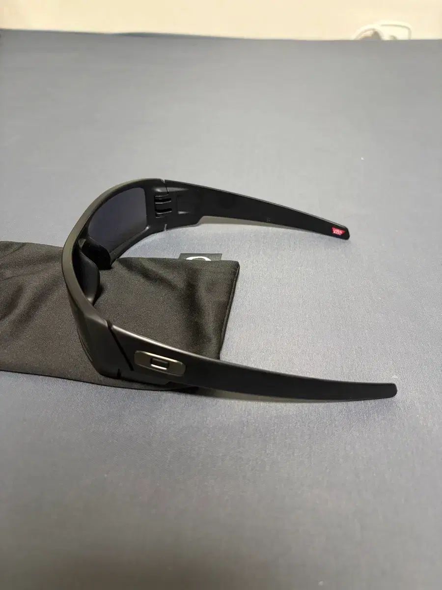 オークリー ガス缶 マットブラック