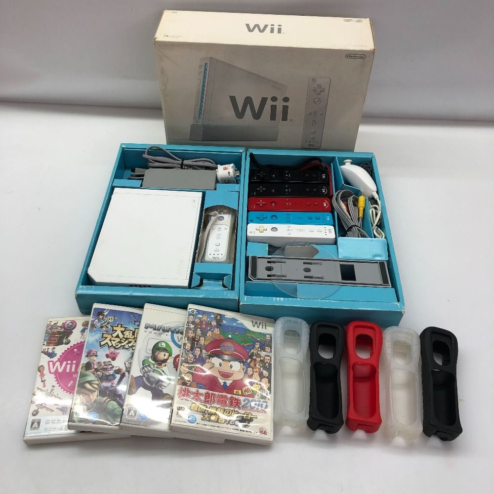 05w16885T 【Wii】Nintendo Wii 本体 白 リモコン5個 + ソフト4本