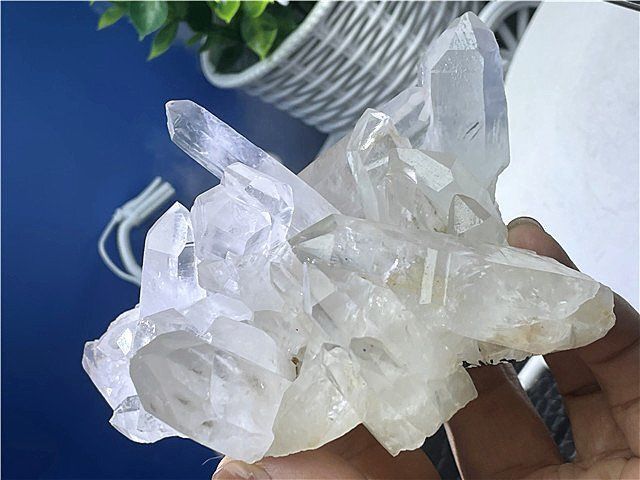 ◇超強いパワーヒマラヤ産天然水晶クラスターB88B6/84B20C - メルカリ