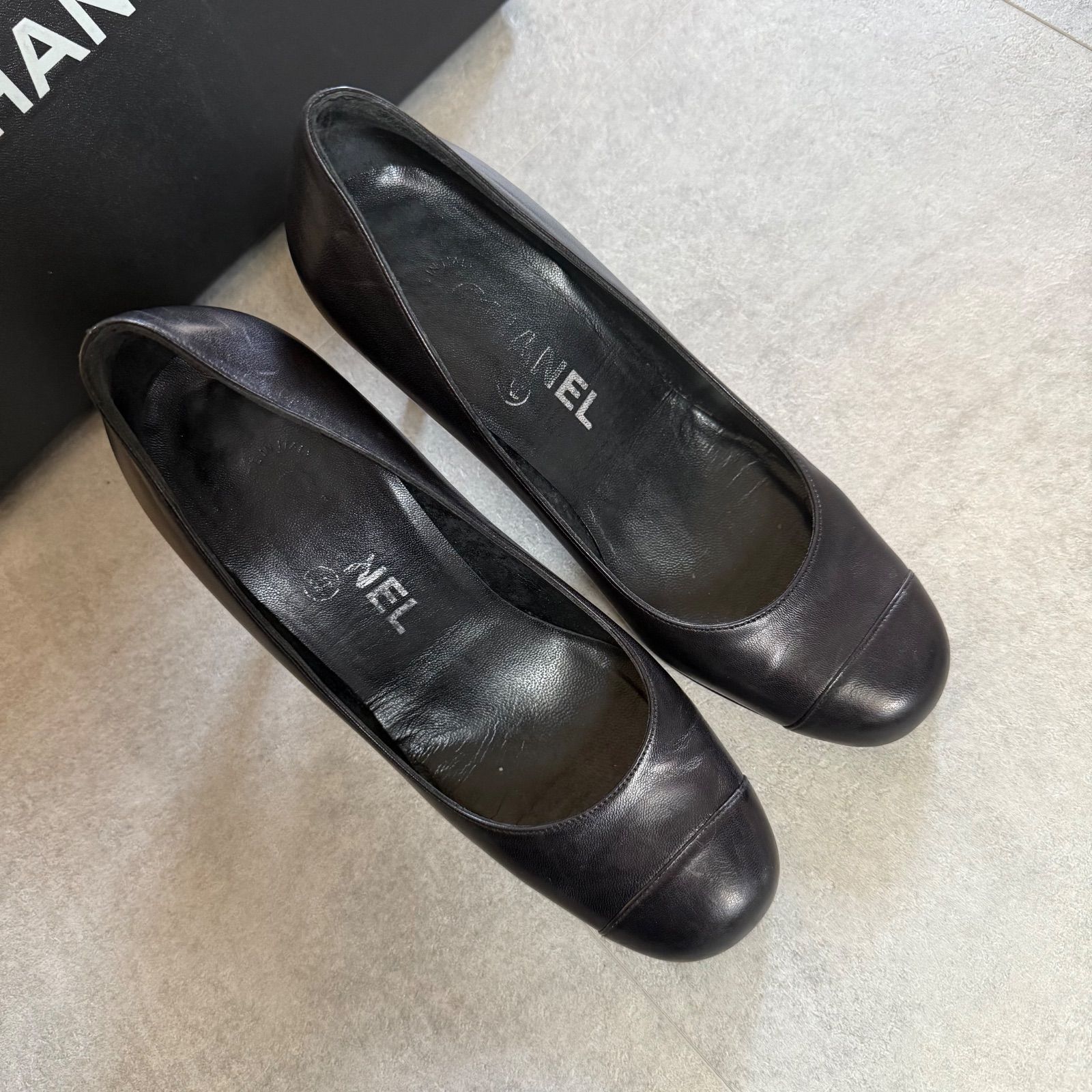 CHANEL シャネル ココマーク レザーパンプス ブラック シルバー 35