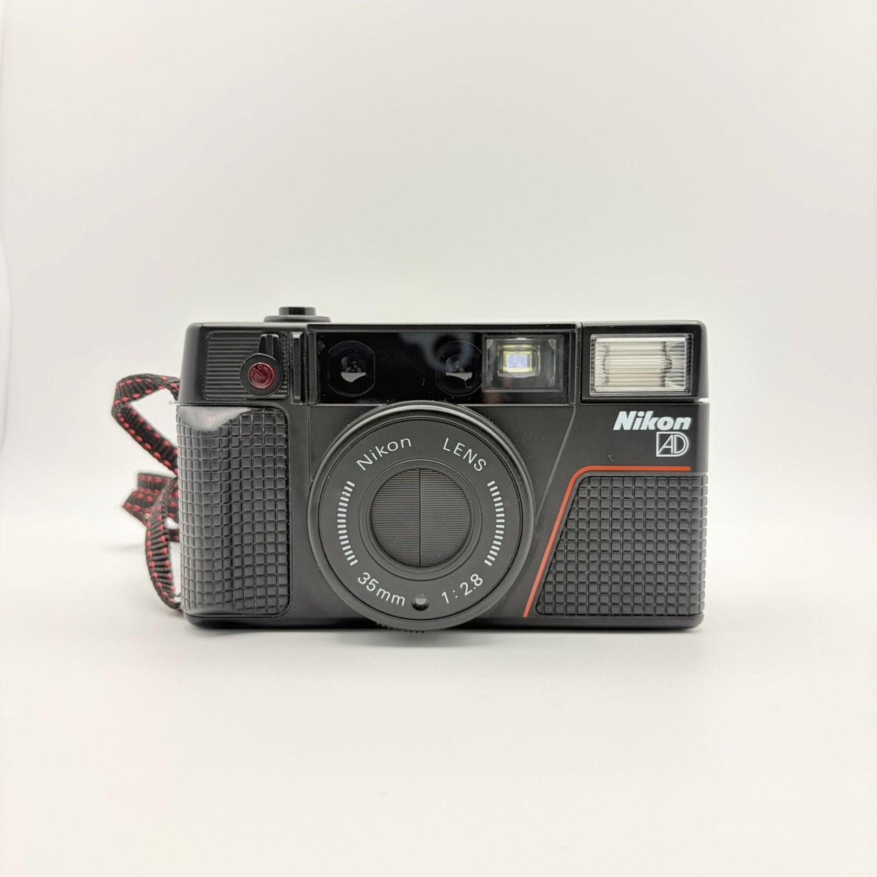 完動品】Nikon L35AD2 フィルムカメラ 動作確認済み - メルカリ