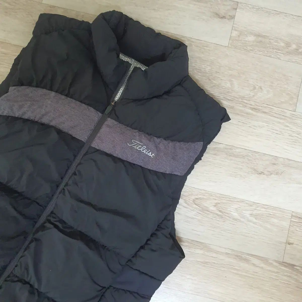 タイトリスト ダウンベスト 105号