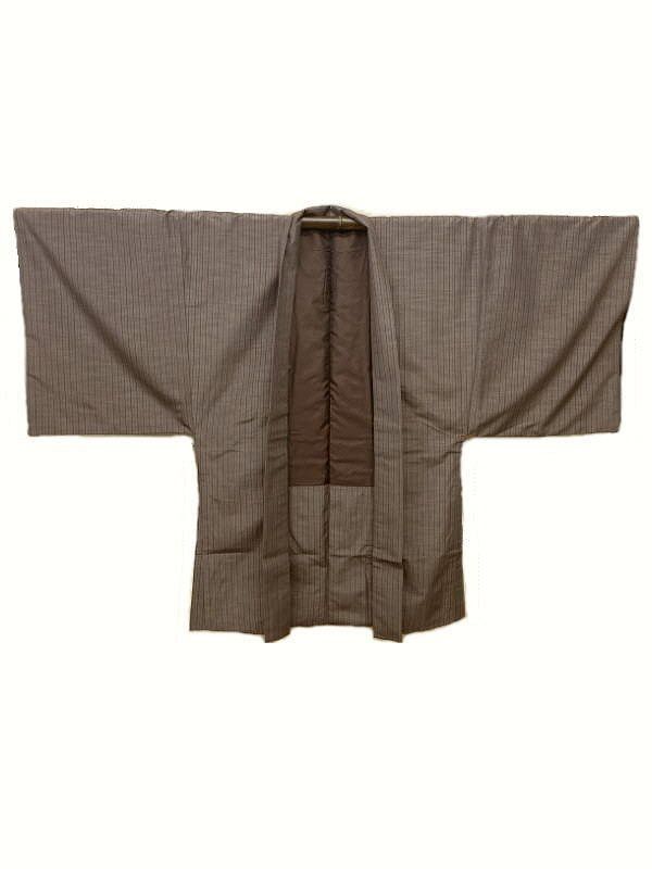 羽織 男物 裄77 灰紫色地に縞模様 3 Lサイズ 洗える羽織 ポリエステル 着物羽織り メンズ 和装コート 着物用コート 着物コート 着物羽織 和装 アウター 普段着羽織り おしゃれ 羽織り はおりもの