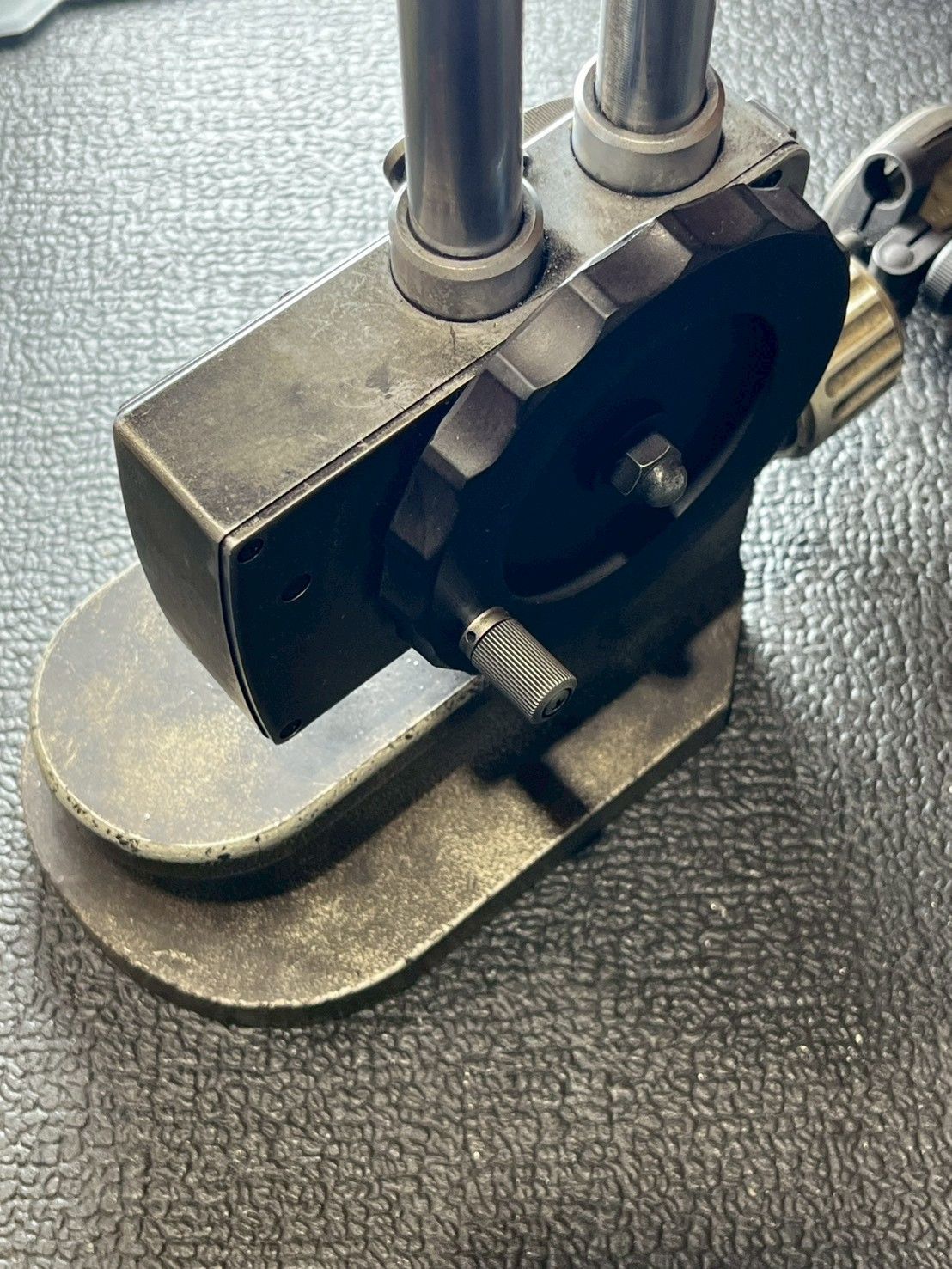 てこ式ダイヤルゲージ