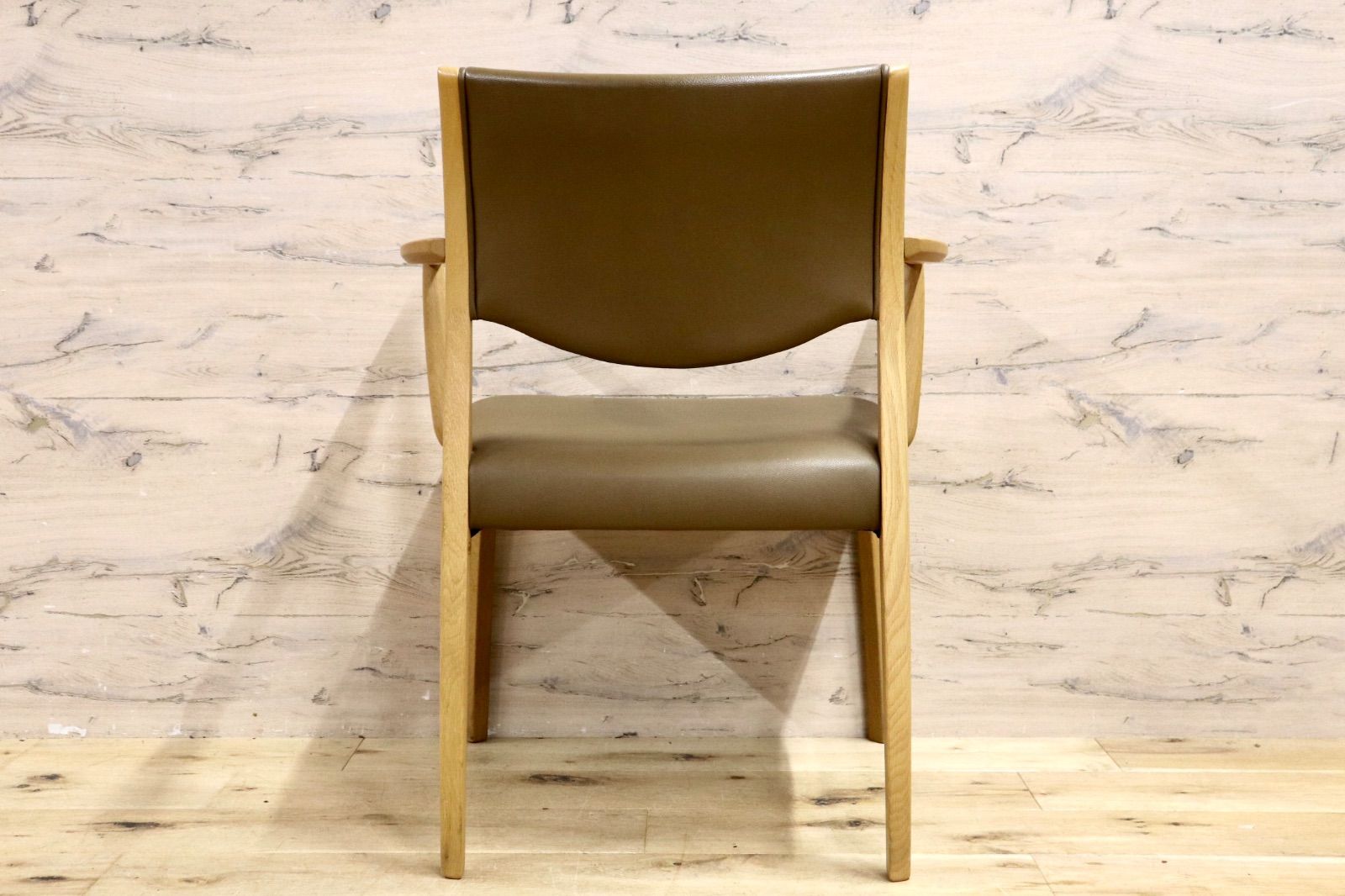 GMIK641A○浜本工芸 / HAMAMOTO ダイニングチェア 肘付き アームチェア