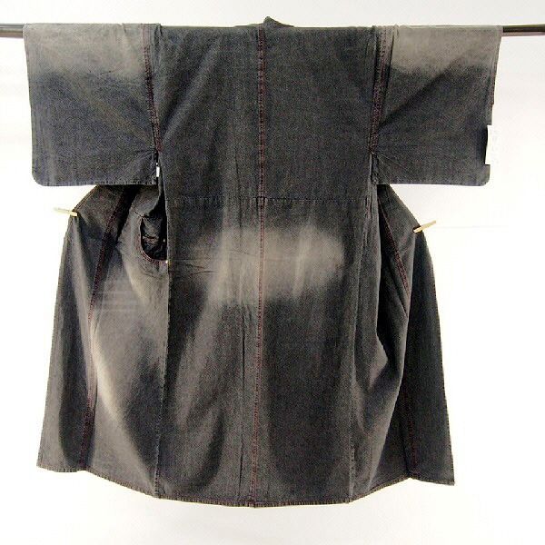 腰ポケット付き