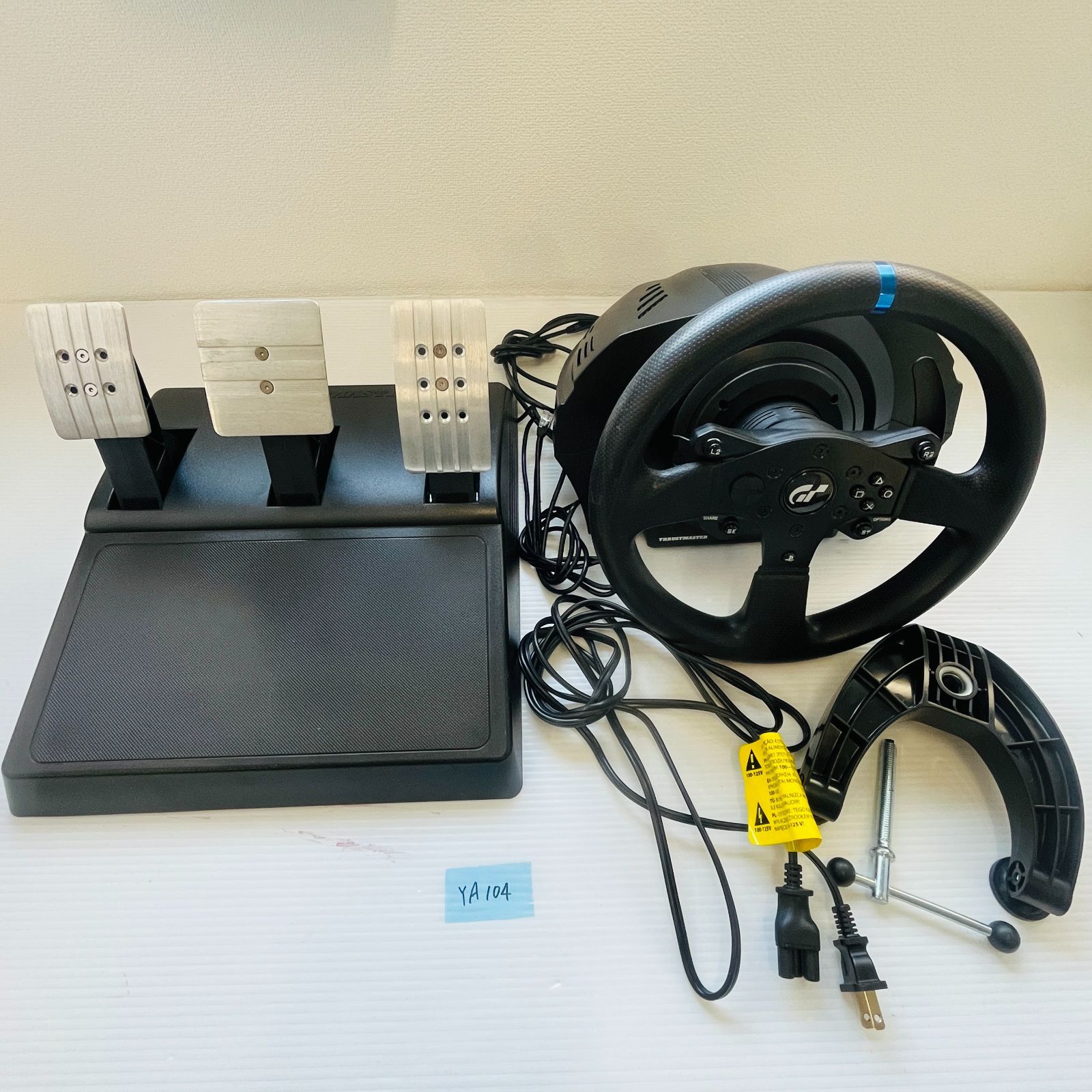 YA 104 スラストマスター T 300 RS ステアリングコントローラー PS 5 4 3 PC用 ハンコン ハンドルコントローラー 3ペダル レーシングゲーム