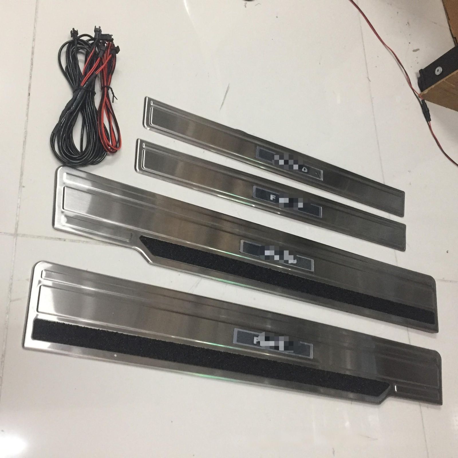 送料無料】ホンダ FREED 16-22年式 GB5/GB6/GB7/GB8 LED付き ドア