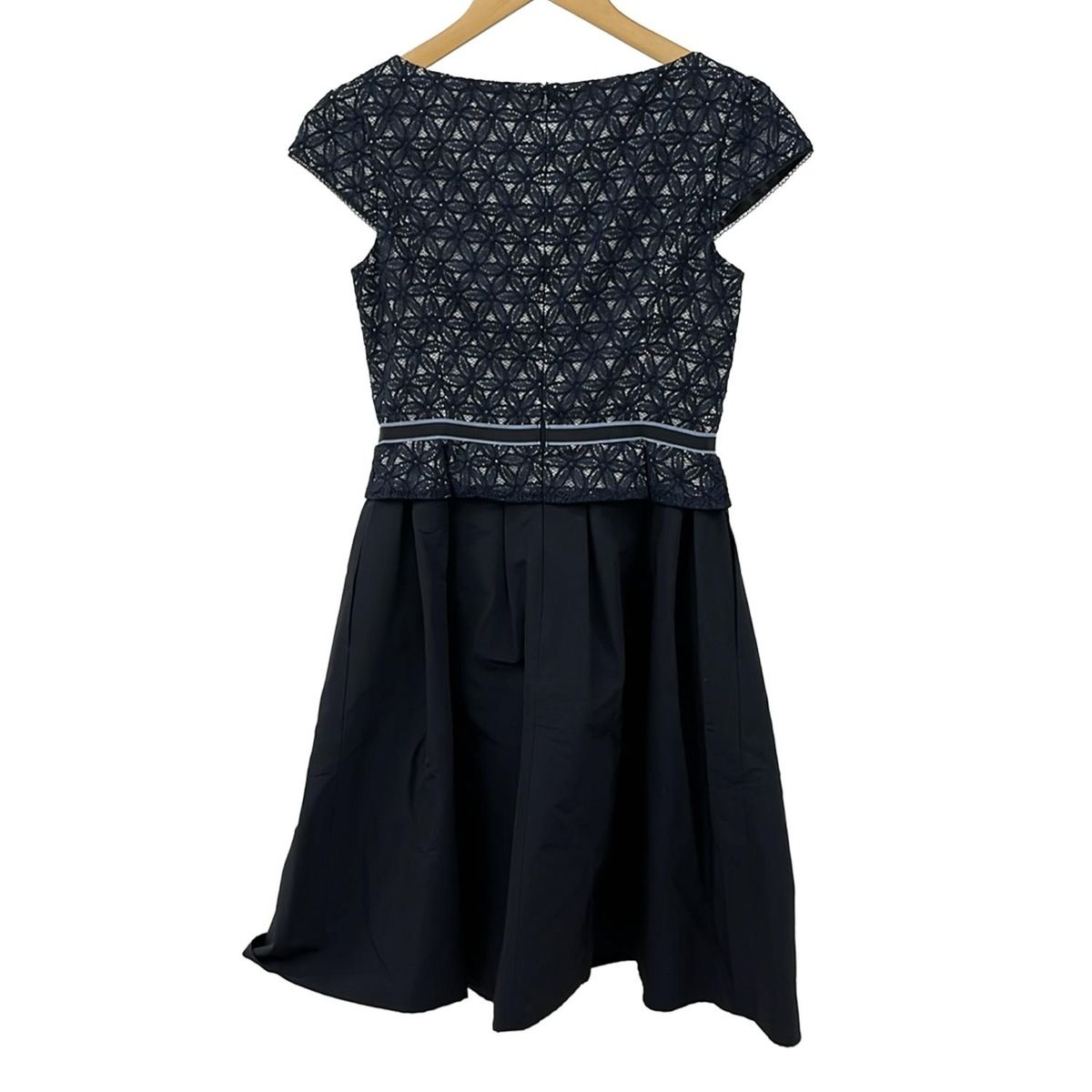 トッカ ワンピース サイズ2 S レディース美品 - ダークネイビー×白  