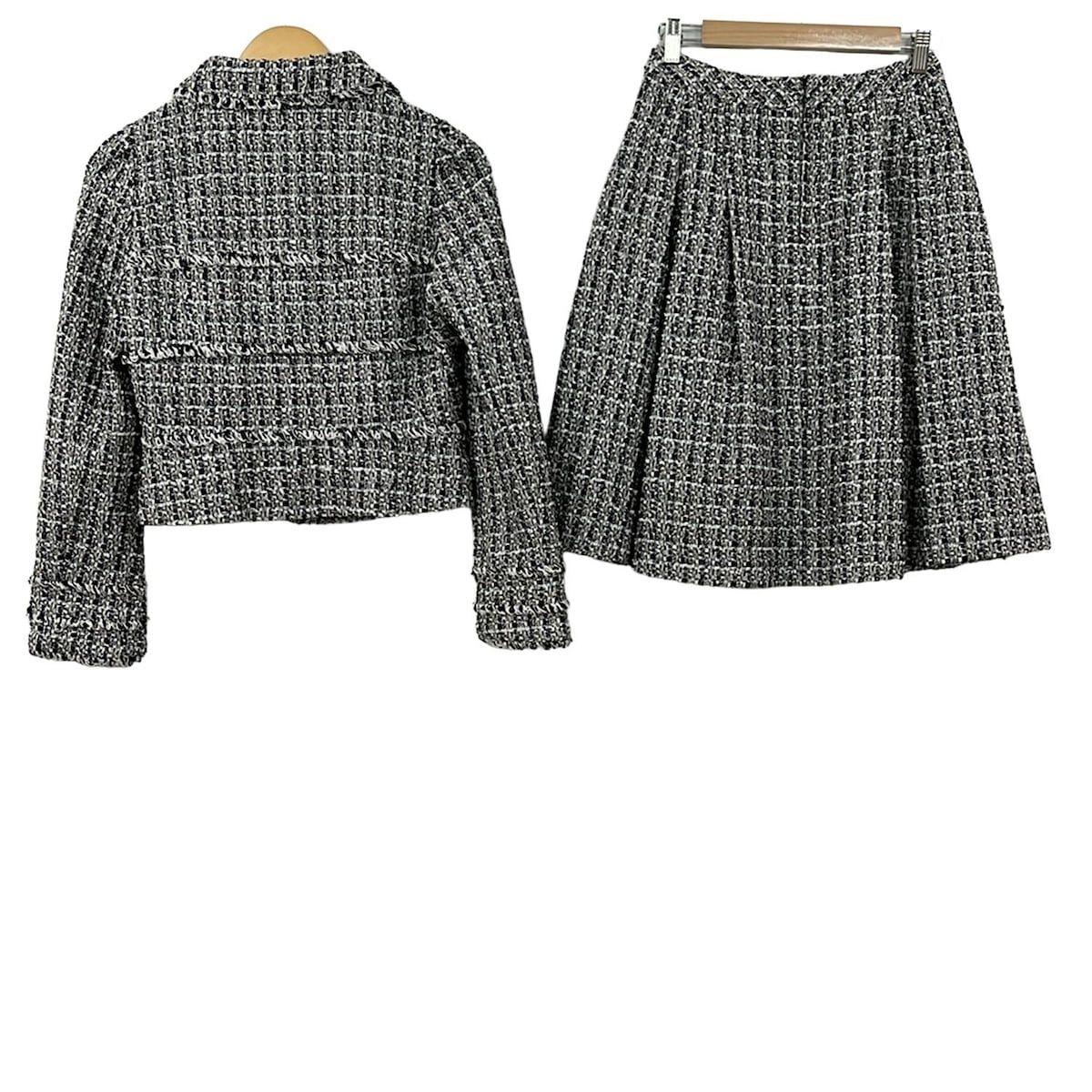 - 白×黒×ライトピンク