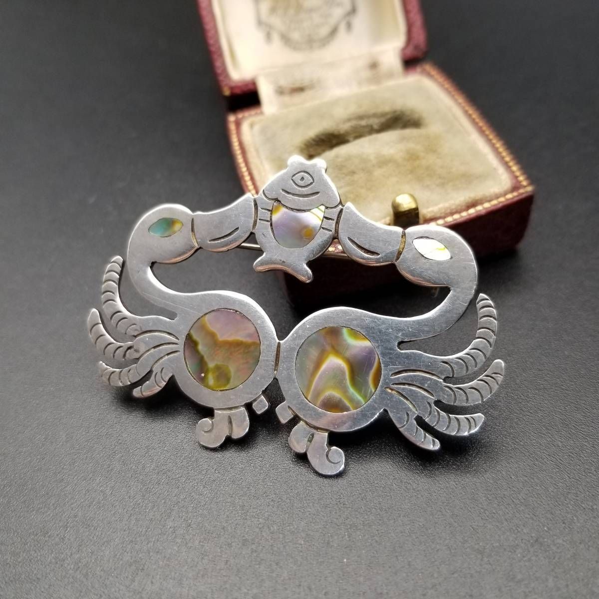 メキシコ 925 シルバー アワビ貝 インレイ アヒルが魚を捉えている