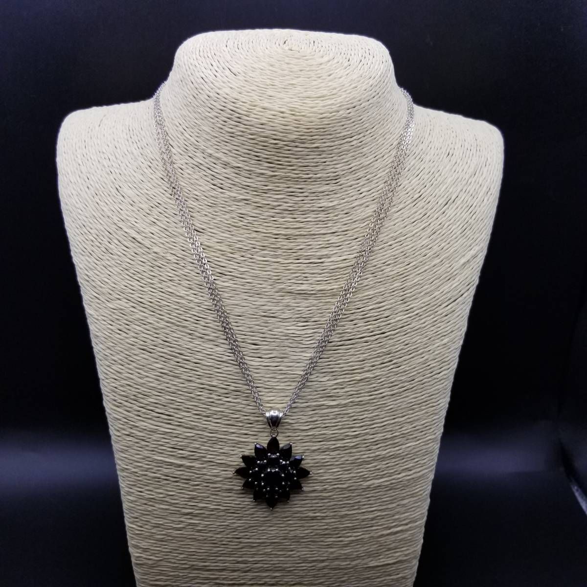 ビンテージ ガーネット ペンダント シルバー 925 トリプルチェーン