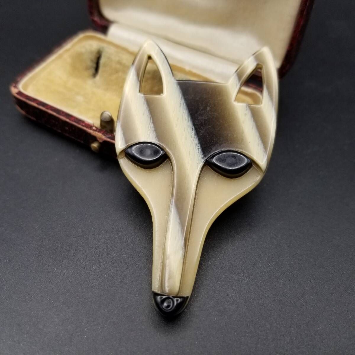 70'80's Lea Stein フランス ヴィンテージ キツネの顔 ブローチ Fox