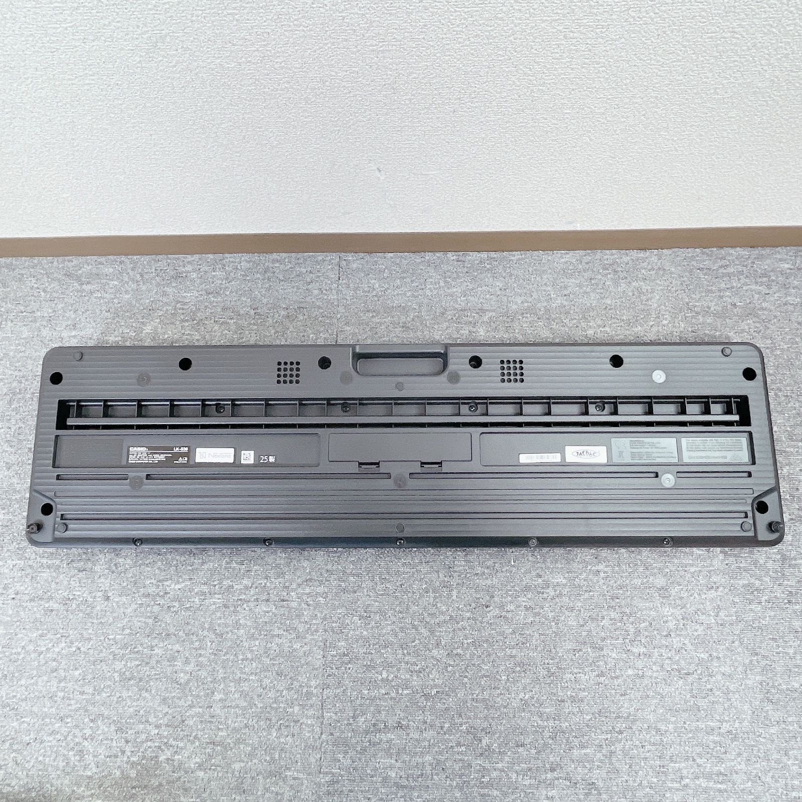 電子キーボード