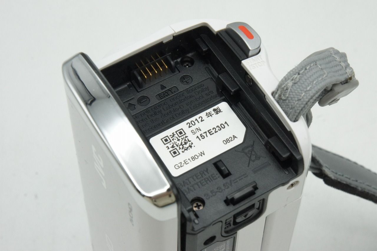 美品 JVC ケンウッド Everio GZ-E180 デジタルビデオカメラ ホワイト