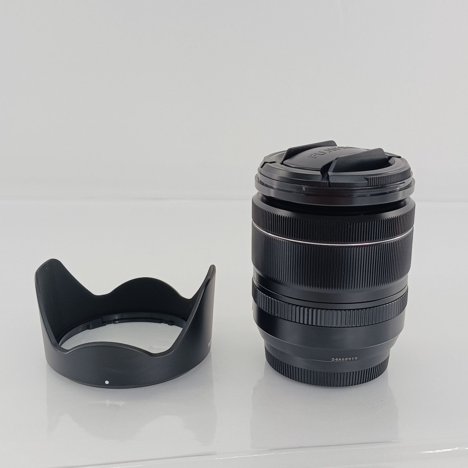 ガラスケース内展示商品 カメラレンズ XF 18-55 mmF 2.8-4 R LM OIS FUJINON フジノン ブラック FUJIFILM X |ズームレンズ