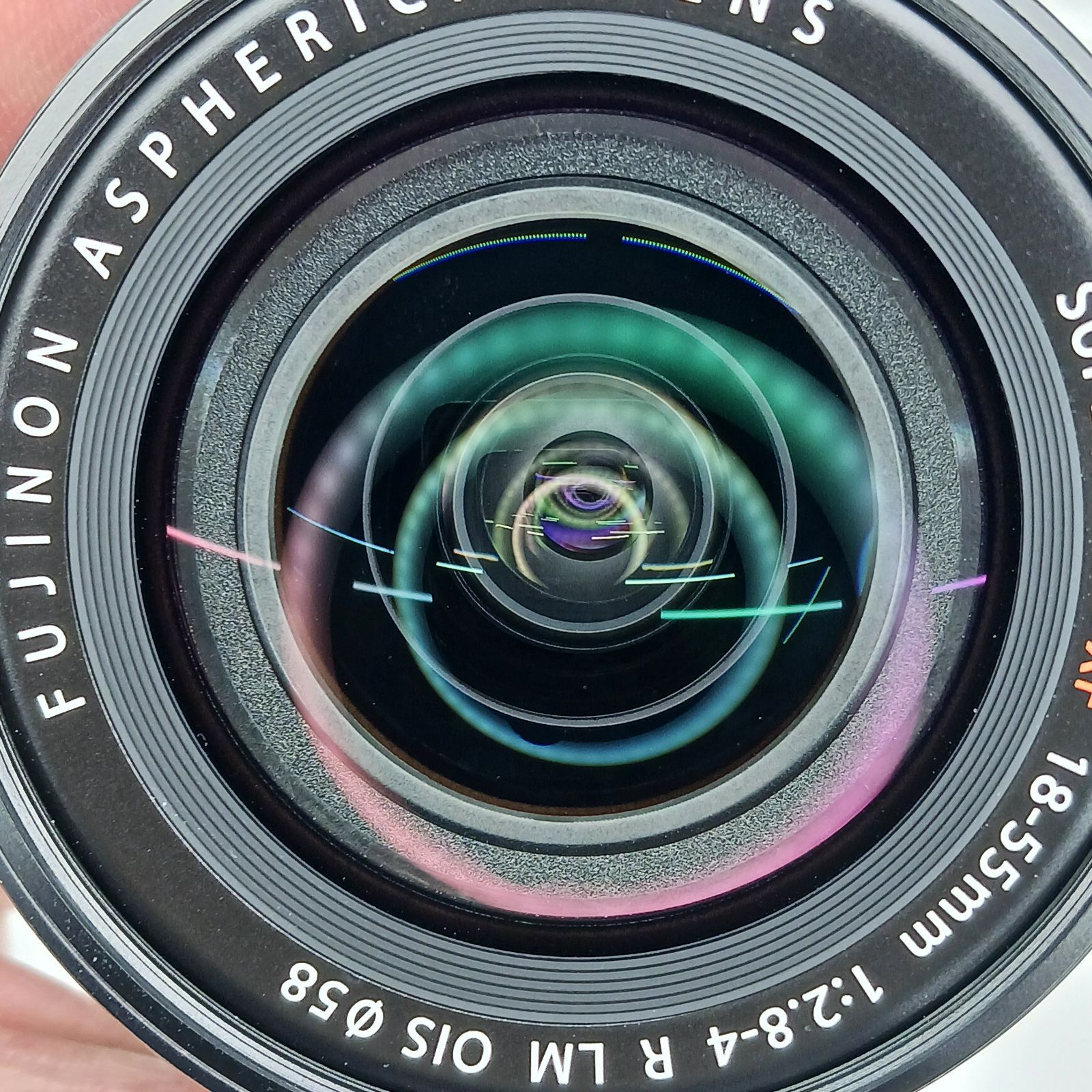 ガラスケース内展示商品 カメラレンズ XF 18 55 mmF 2 8 4 R LM OIS FUJINON フジノン ブラック FUJIFILM X ズームレンズ