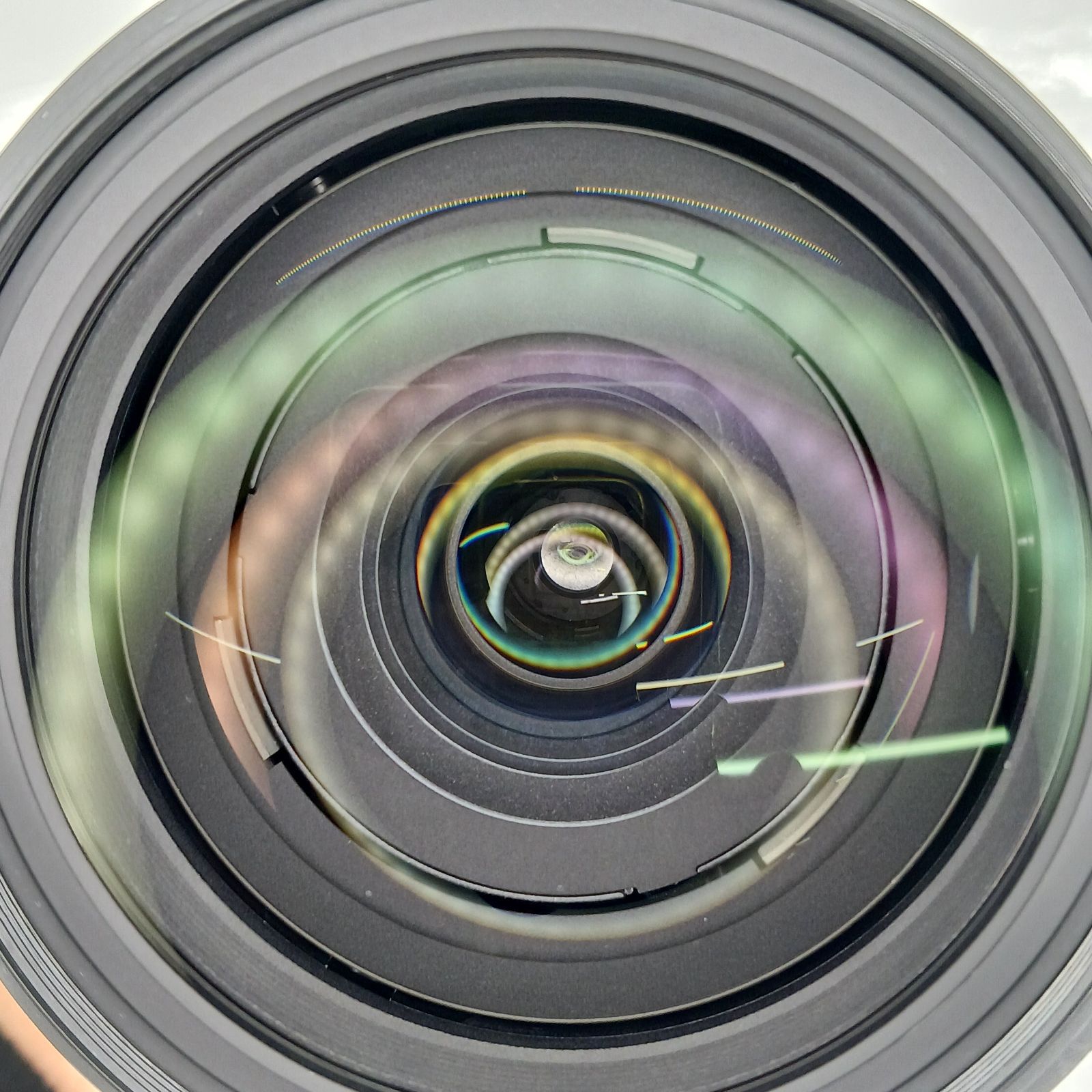 ガラスケース内展示商品 カメラレンズ 18 400 mm F 3 5 6 DiII VC HLD APS C用 ブラック B 028 ニコンF ズームレンズ