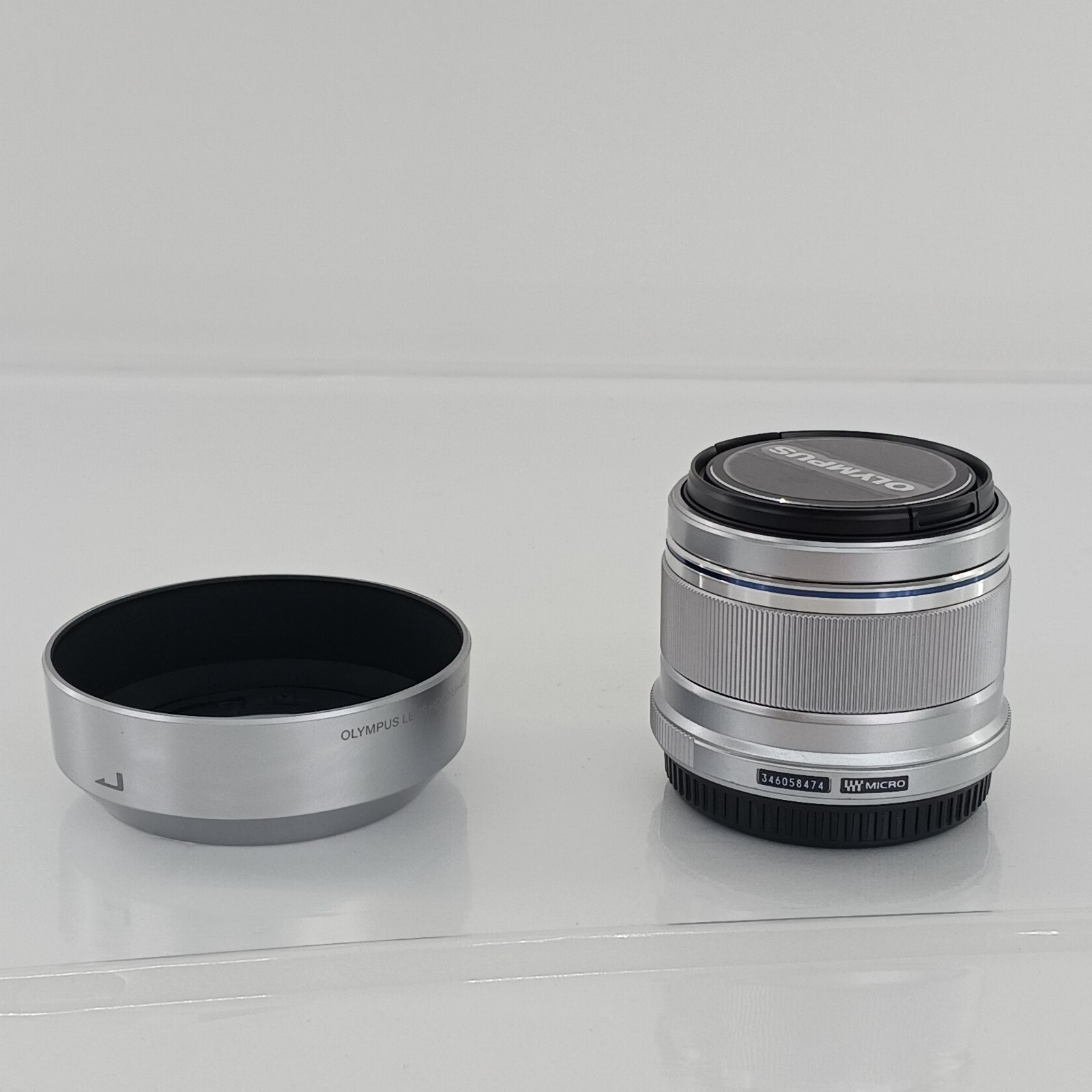 ガラスケース内展示商品 オリンパス OLYMPUS カメラレンズ 25 mm F 1.8 M.ZUIKO DIGITAL マイクロフォーサーズ 単焦点レンズ シルバー