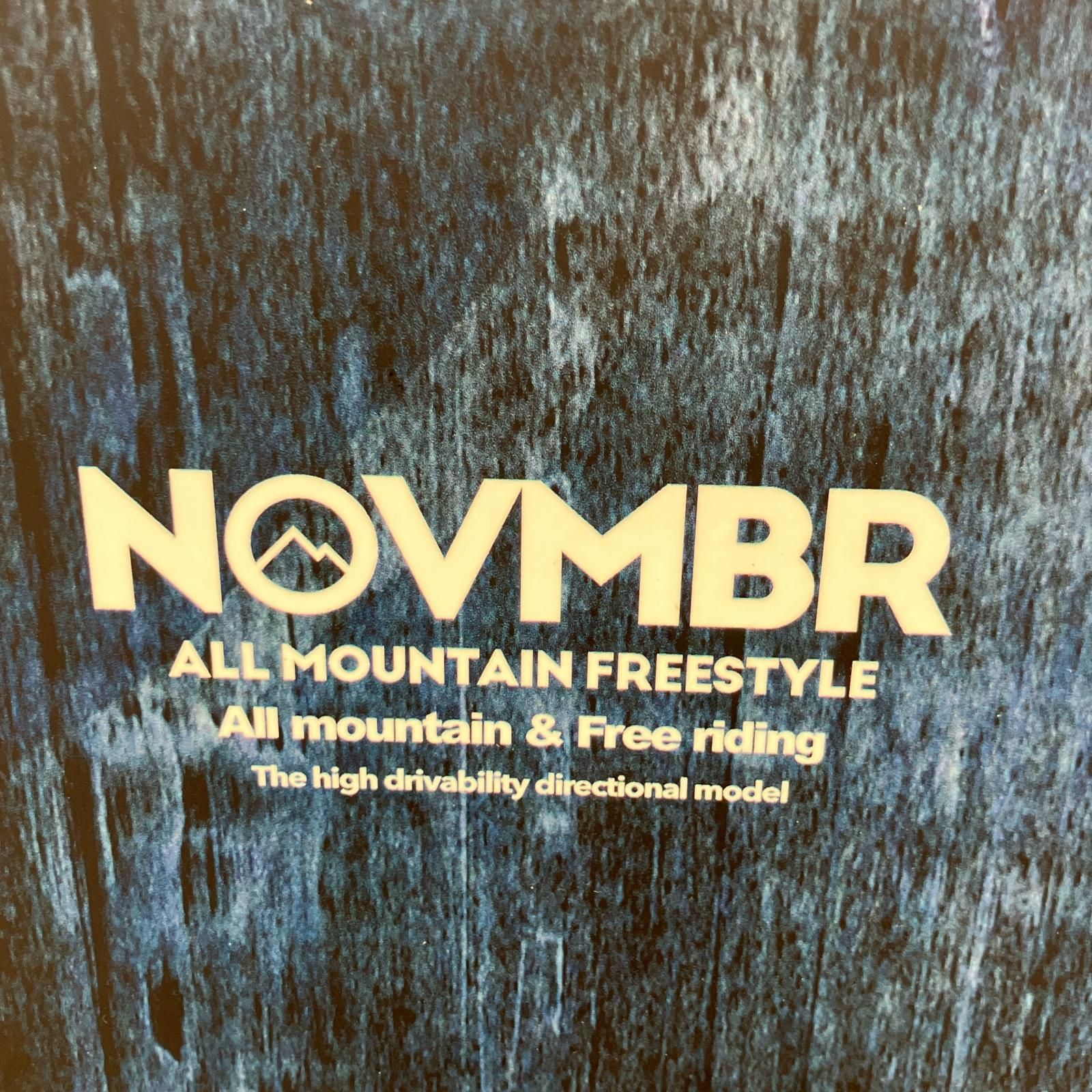 77 NOVMBR スノーボード ホワイト + ケース 77 NOVMBR スノーボード