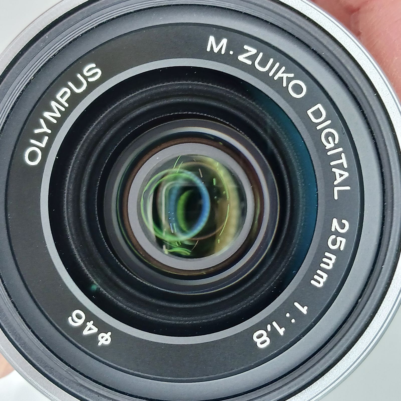 ガラスケース内展示商品 オリンパス OLYMPUS カメラレンズ 25 mm F 1 8 M ZUIKO DIGITAL マイクロフォーサーズ 単焦点レンズ シルバー