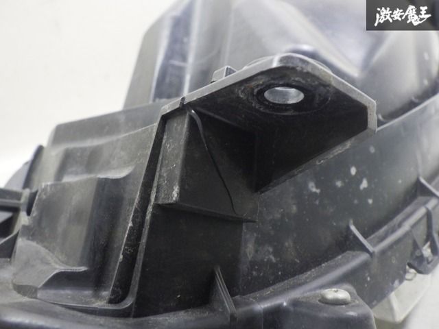 ストア出品】三菱純正 B11W EKワゴン ハロゲン ヘッドライト ヘッド