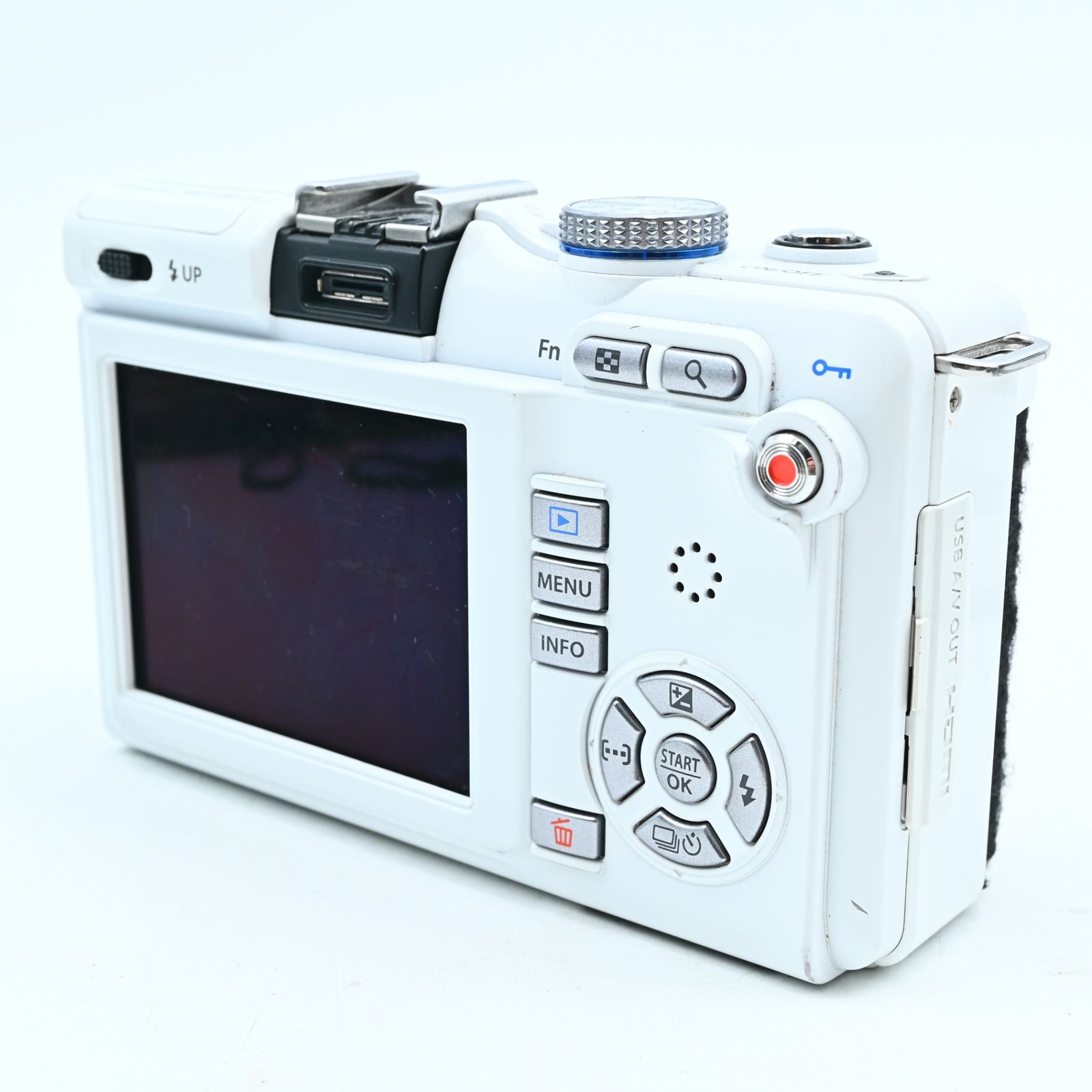難有品】OLYMPUS ミラーレス一眼 E-PL1s ボディ ホワイト - メルカリ