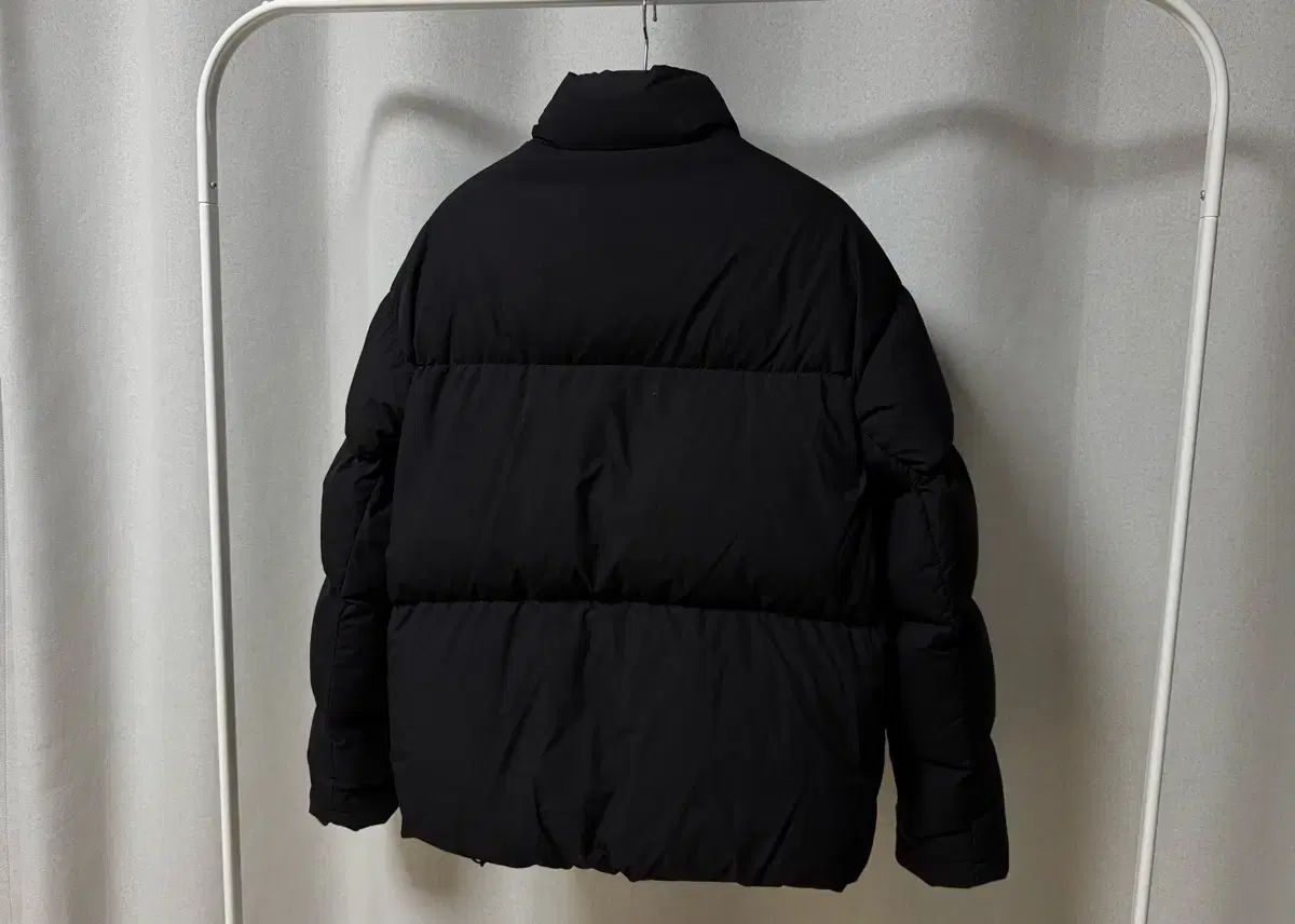 105 xl アンブロ ブラック ダウン パーカ