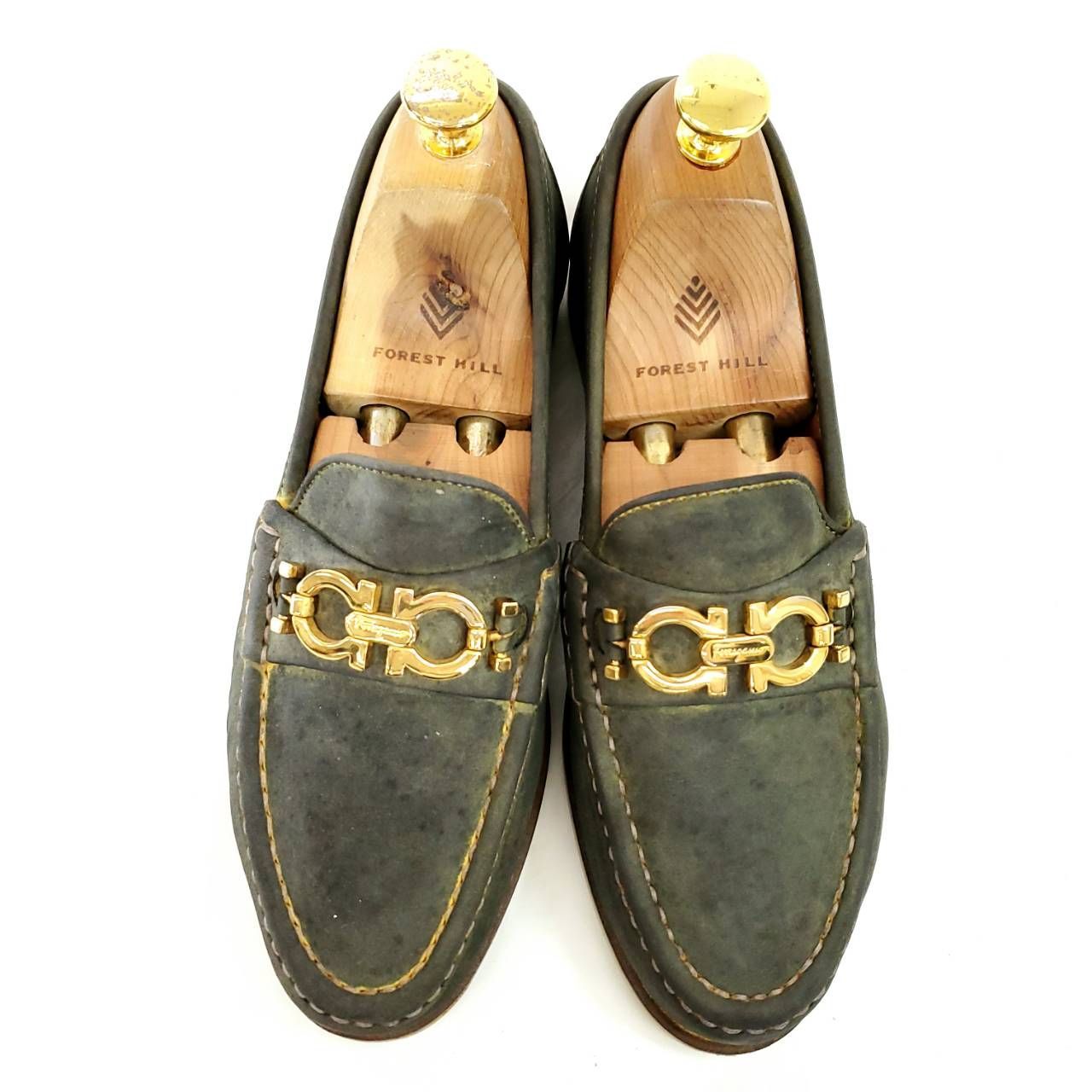 サルヴァトーレフェラガモ ダブルガンチーニ 金具 スエード ローファー