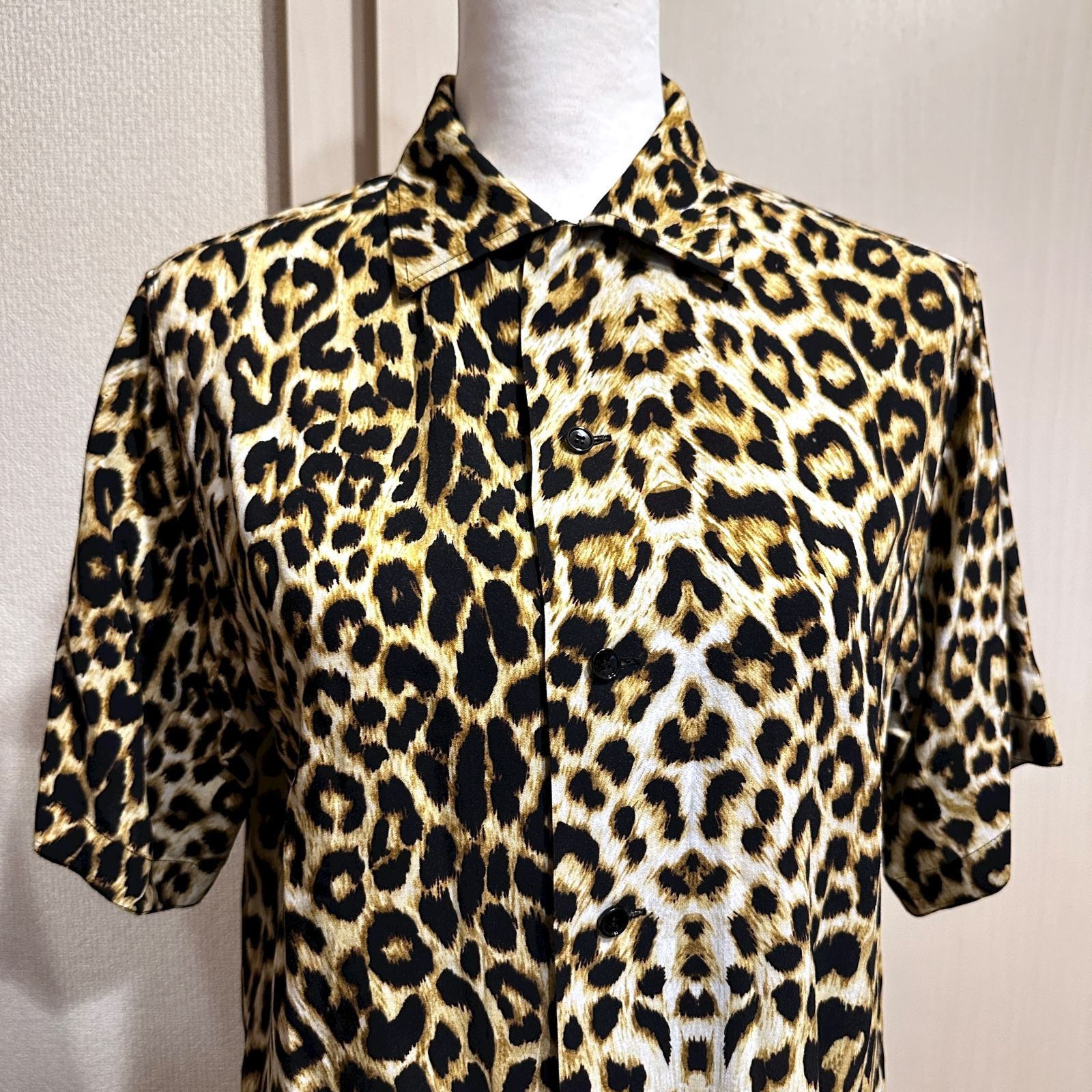 CELINE ヒョウ柄半袖シャツ サイズ37 HR 0690