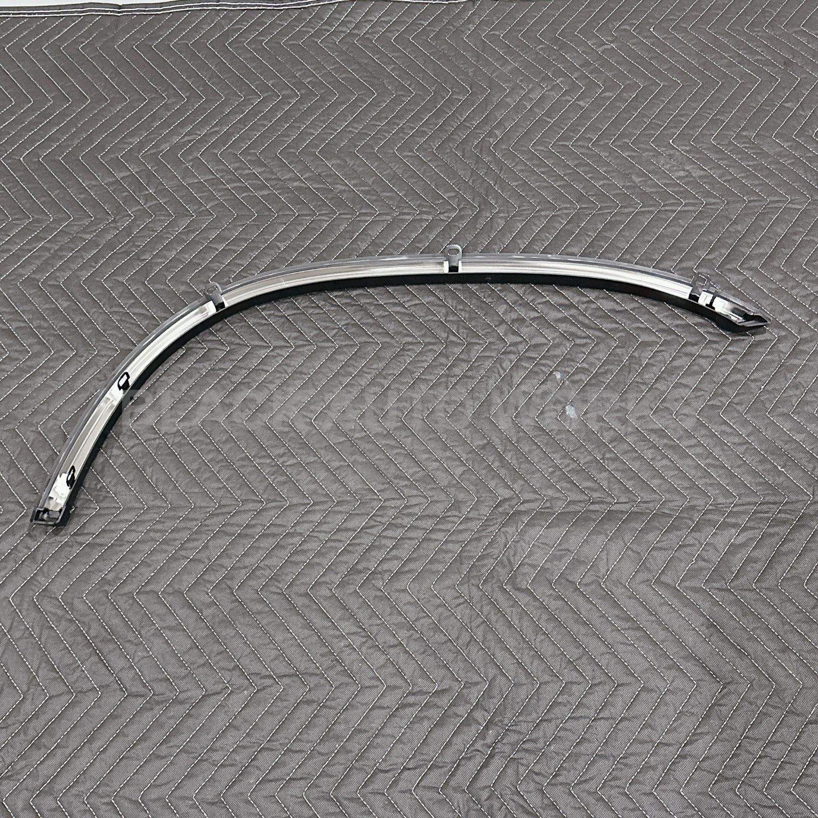 トヨタ純正品】 ハイラックス サーフ 185 フェンダー モール アーチ