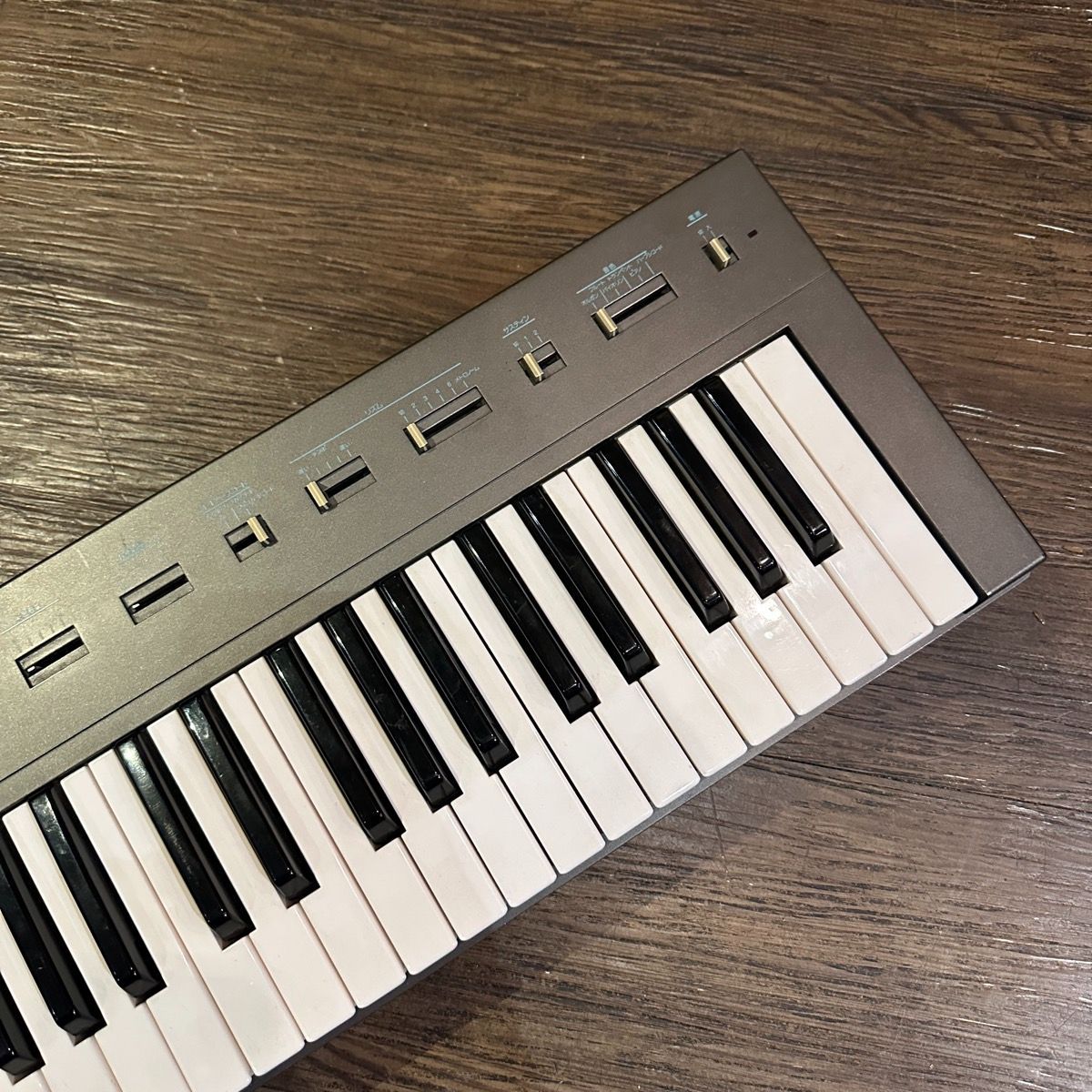 Yamaha PSR 15 Keyboard キーボード ヤマハ 電池駆動 キーボード 電子ピアノ ピアノ 鍵盤楽器