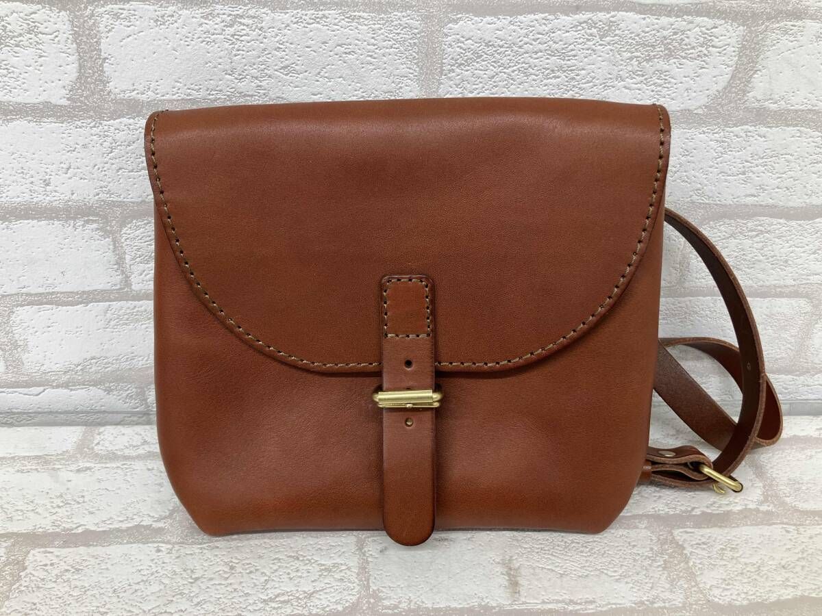HERZ ヘルツ ショルダーバッグ サコッシュ ブラウン レザー 牛革