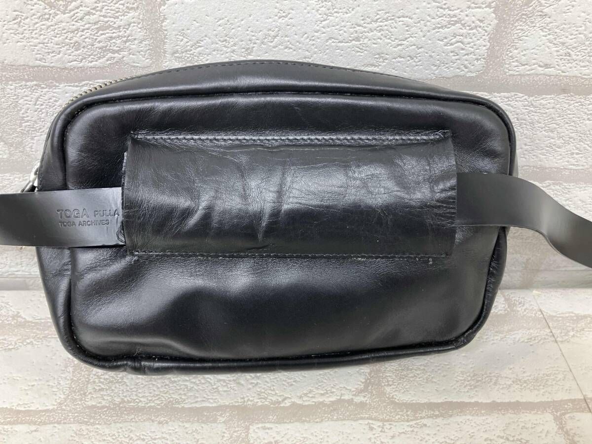 TOGA PULLA Stitch Belt Bag トーガプルラ ショルダーバッグ ボディバッグ ベルト ブラック レザー