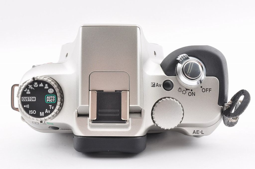 一眼レフ　フイルムカメラ　＊I S T　ペンタックス　PENTAX Pentax ペンタックス *ist 一眼レフ フィルムカメラ シルバー ボディ