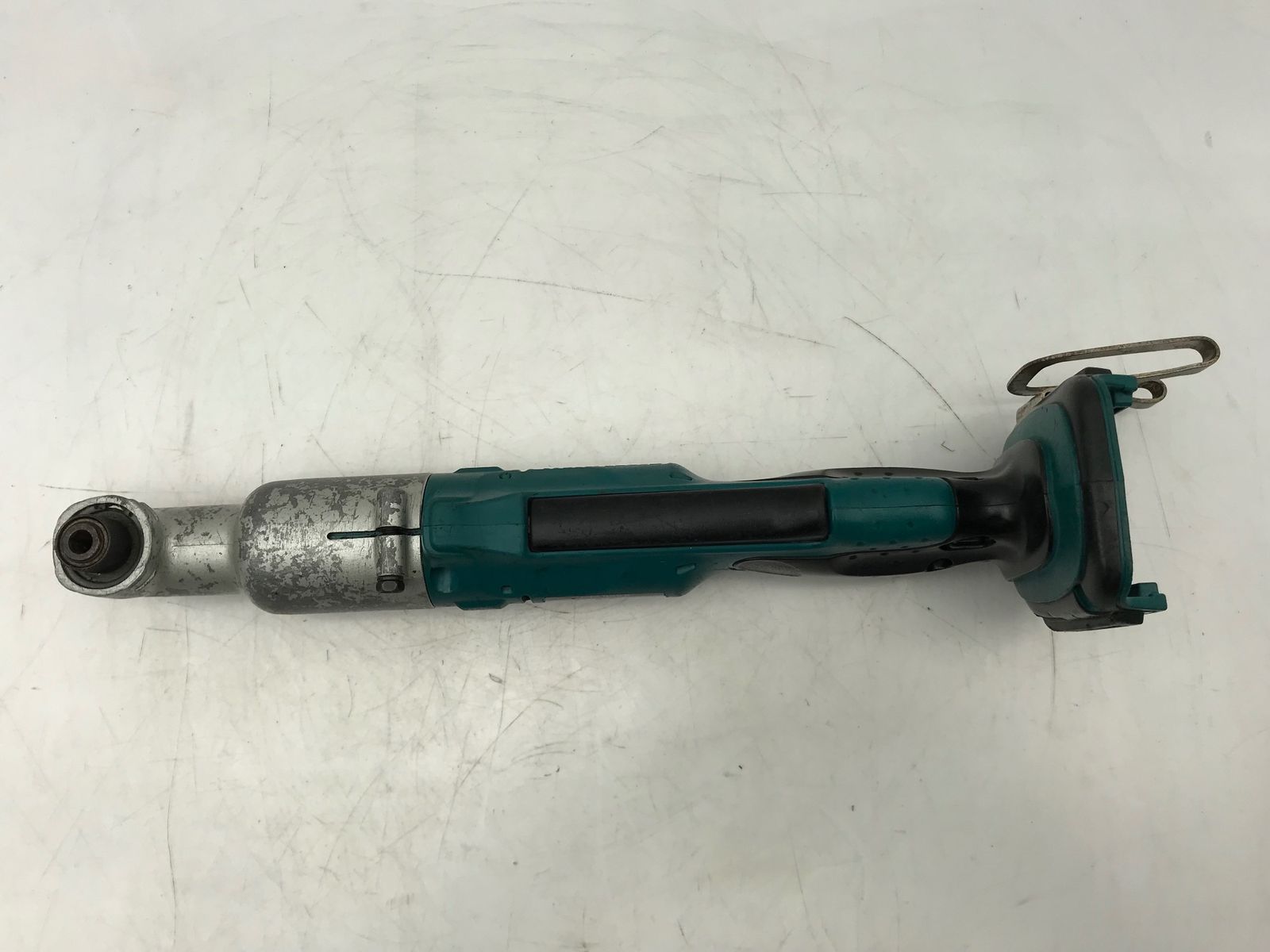  品 Makita|マキタ 14.4 v充電式アングルインパクトドライバ TL 060 DZ エコツール小牧ｲﾝﾀｰ店 M 02 電動インパクトドライバー ドリル ドライバー レンチ