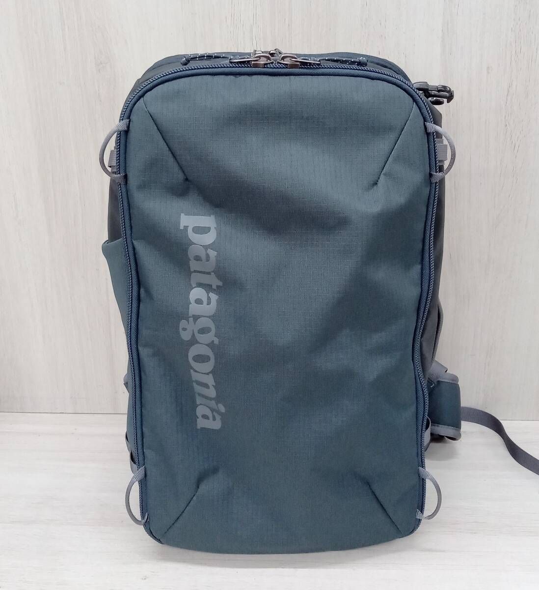 Patagonia パタゴニア リュック ブラックホール ミニ M LC 30 L 49266 FA 23 グレー系