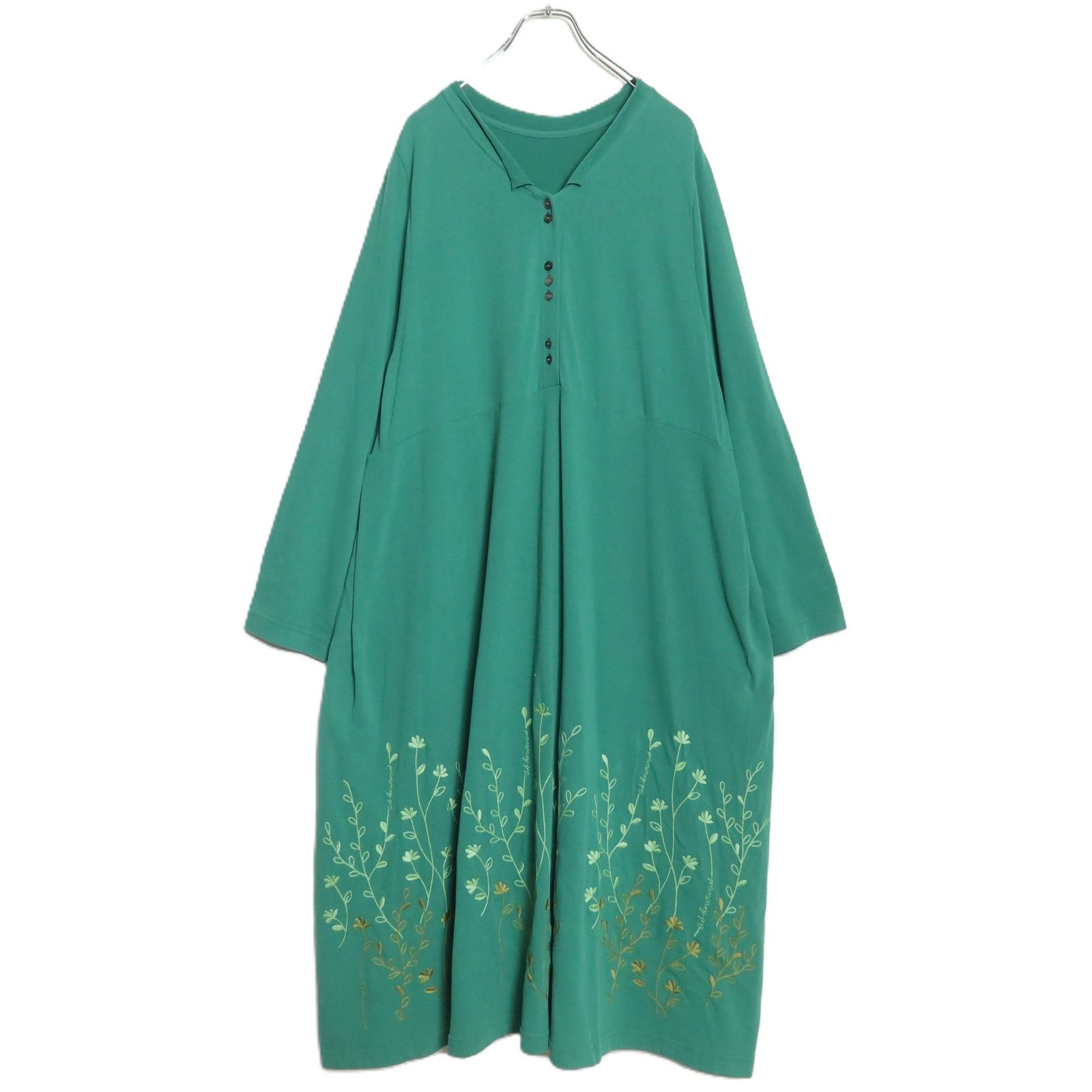 アズノウアズ☆ボタニカル刺しゅうが可愛い♪ ロングワンピース