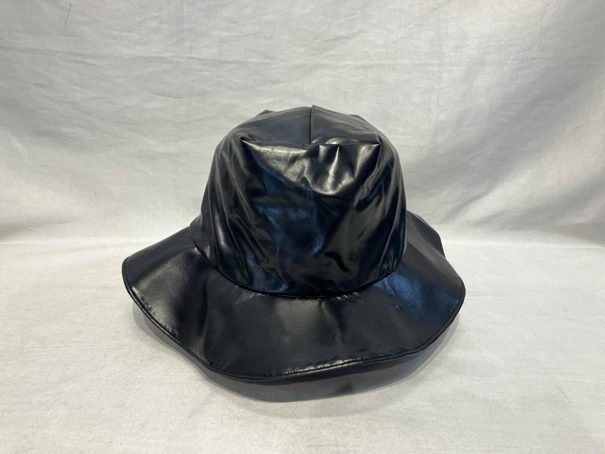 90 s ISSEY MIYAKE バケットハット 銀タグ フェイクレザー ブラック イッセイミヤケ