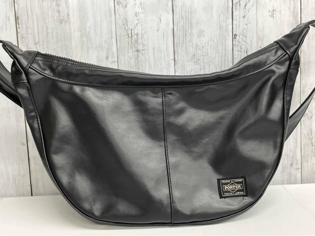 激美品✨ポーター フリースタイル ショルダーバッグS ハーフムーン ブラック PORTER フリースタイル ショルダーバッグ ハーフムーン ポーター ブラック
