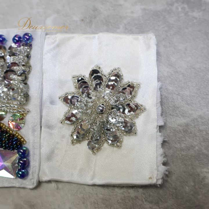 フリンジ キラキラ